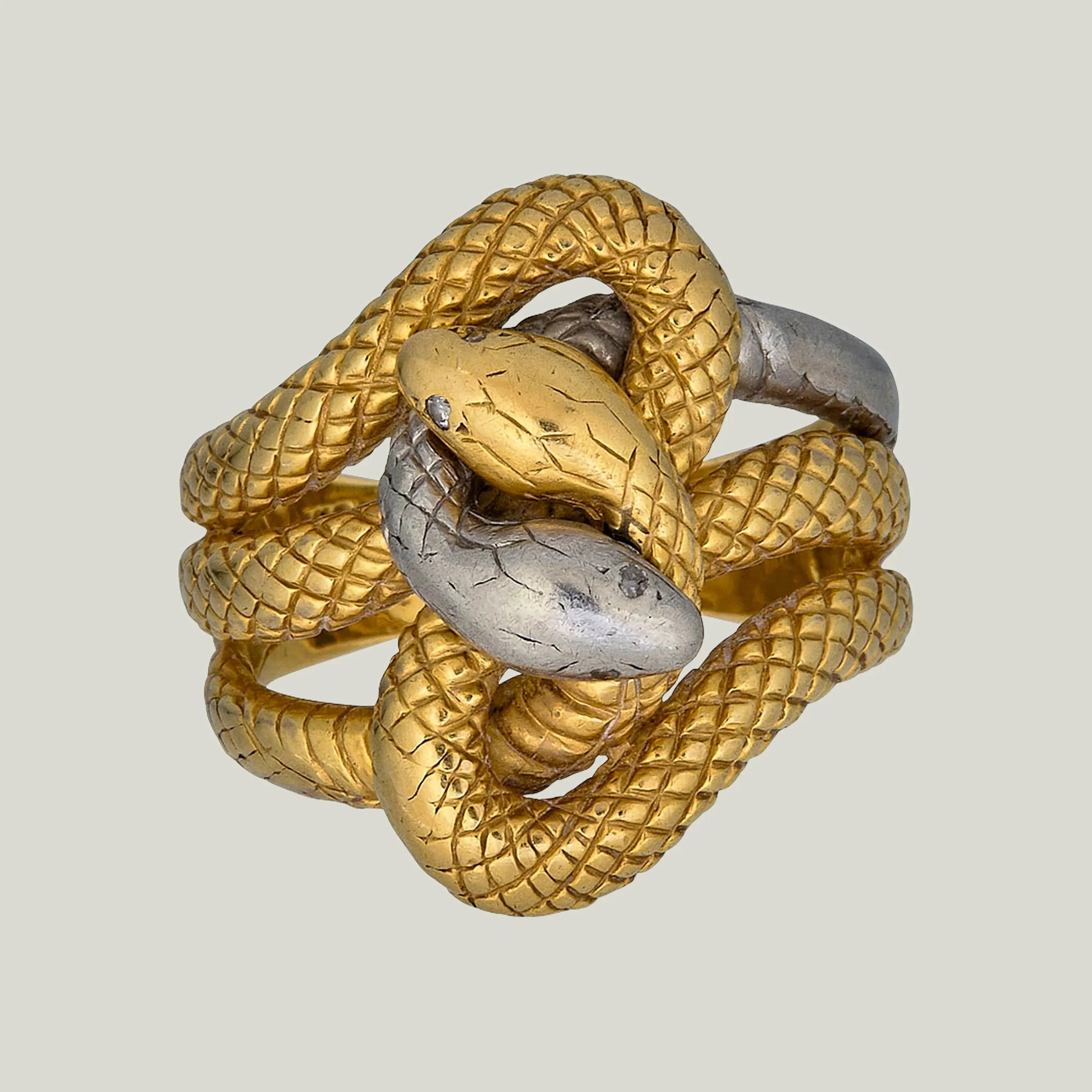 1950s 18KYG and Platinum Intertwined Snakes Ring