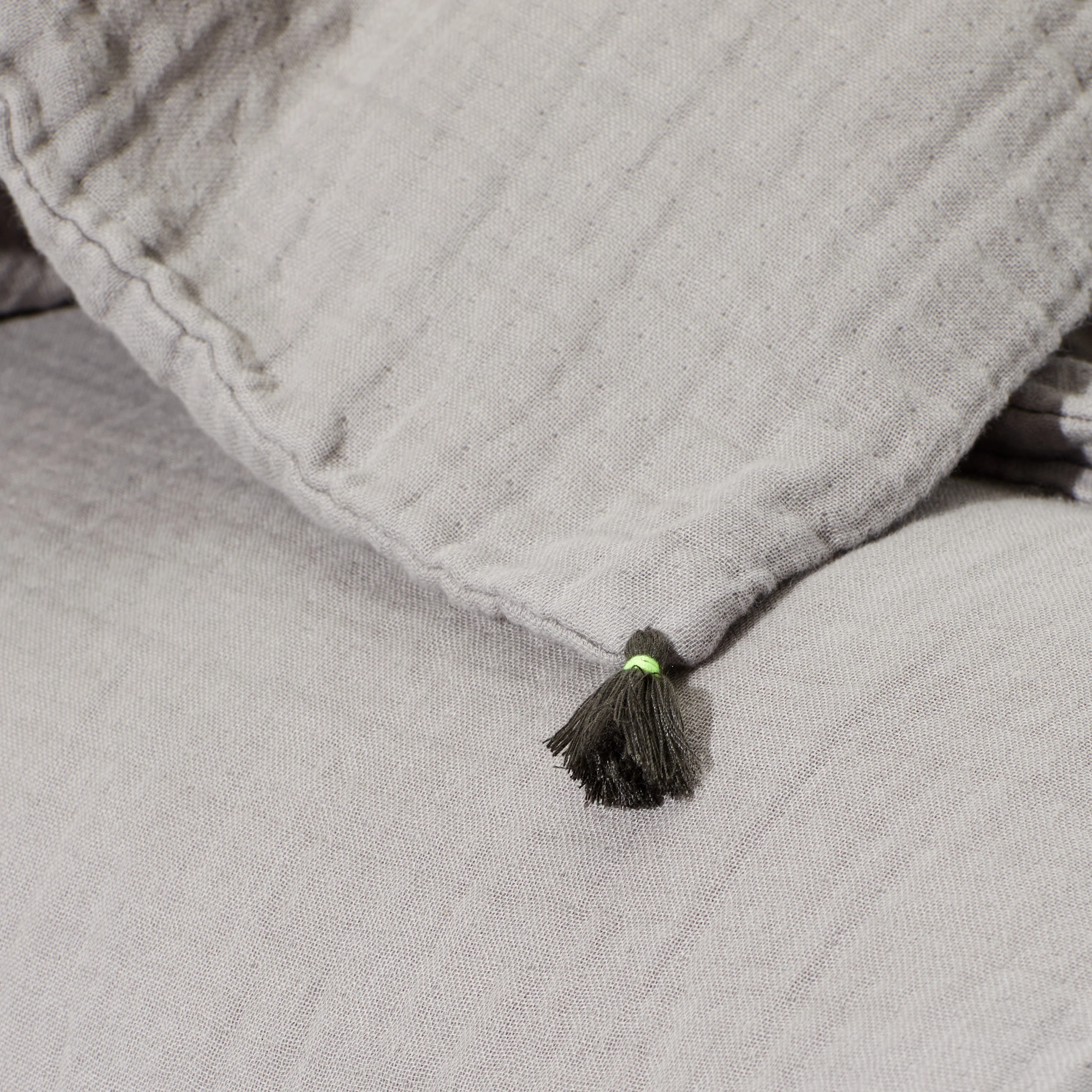 Ruya Duvet Set - Image 9