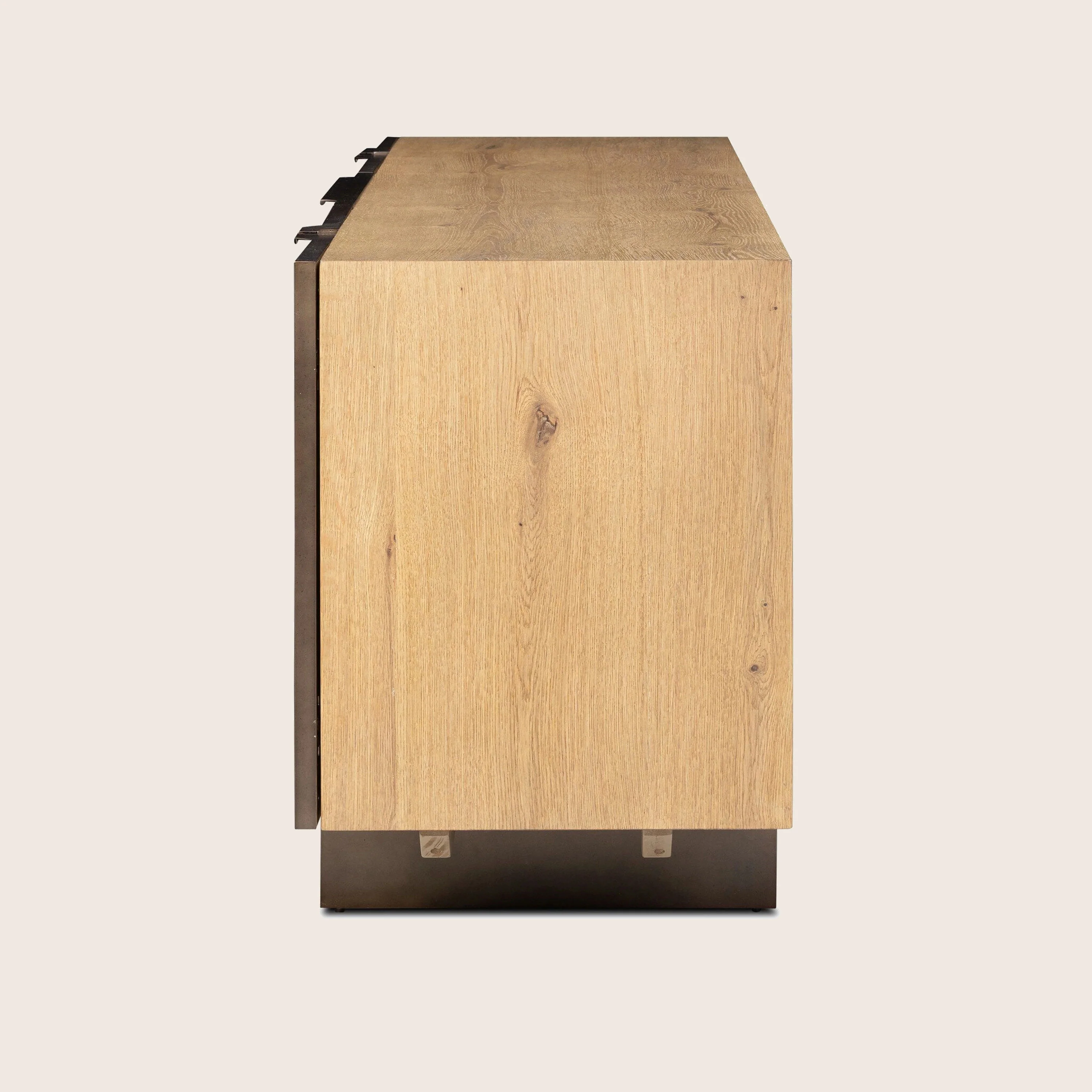Aberdeen Media Console - Image 13