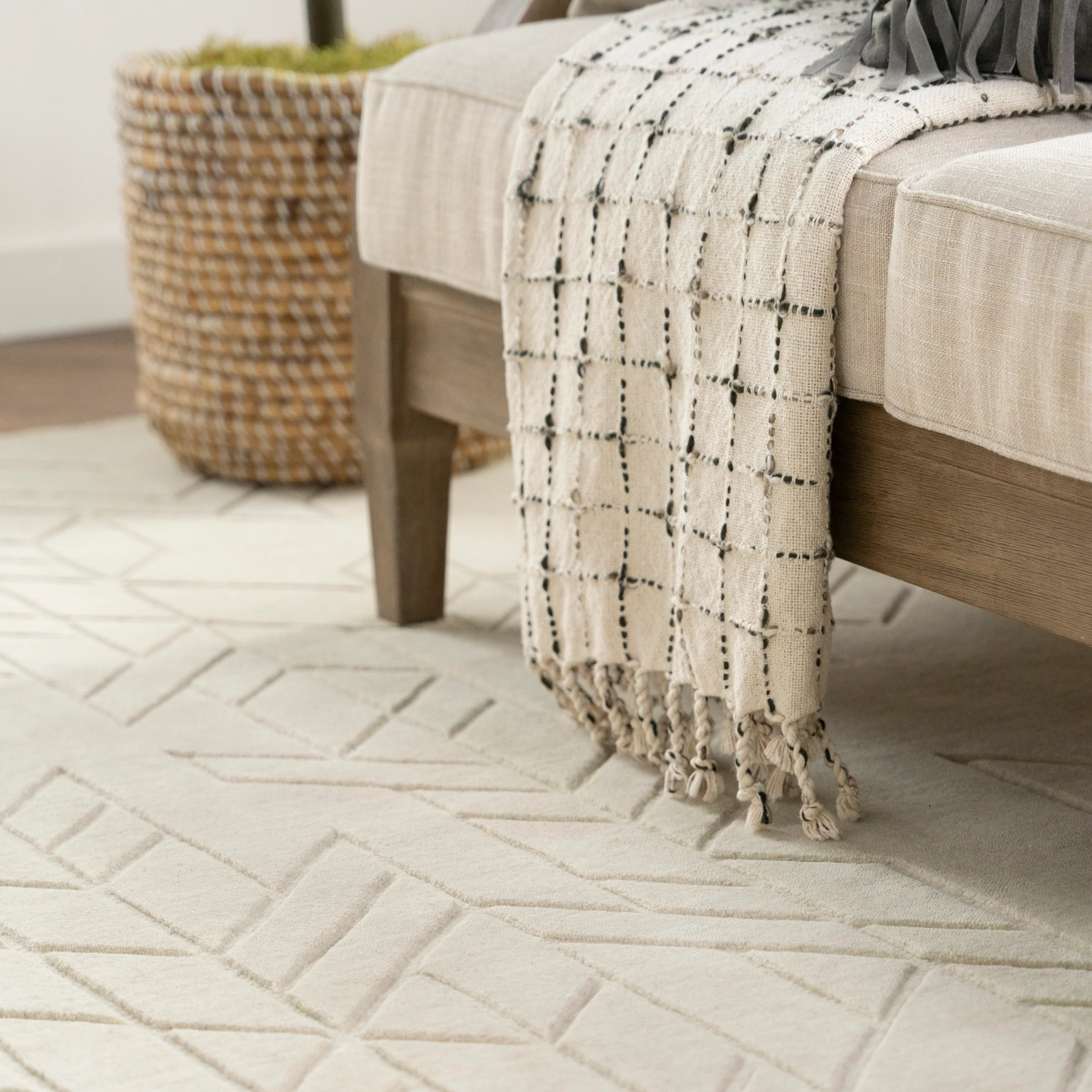 Solid Essentials Wool Rug - Image 13