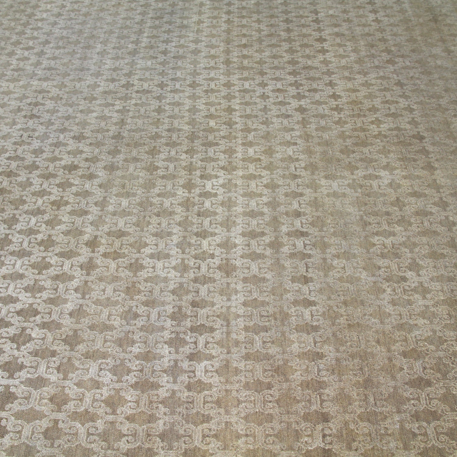 Brown Alchemy Transitional Wool Silk Blend Rug - 8'1" x 10'3" - Image 6