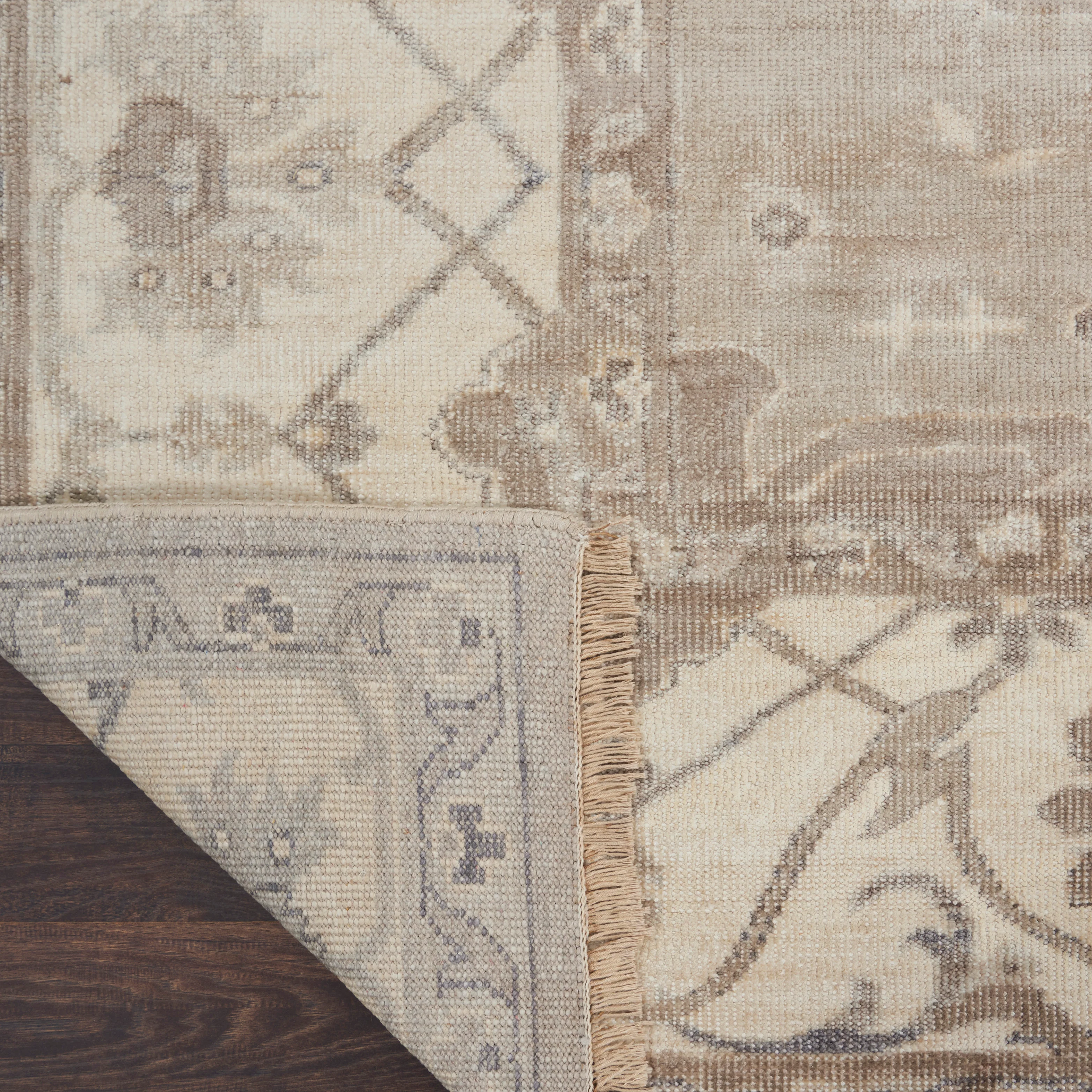 Brown Essentials Traditional Wool Rug - Image 3