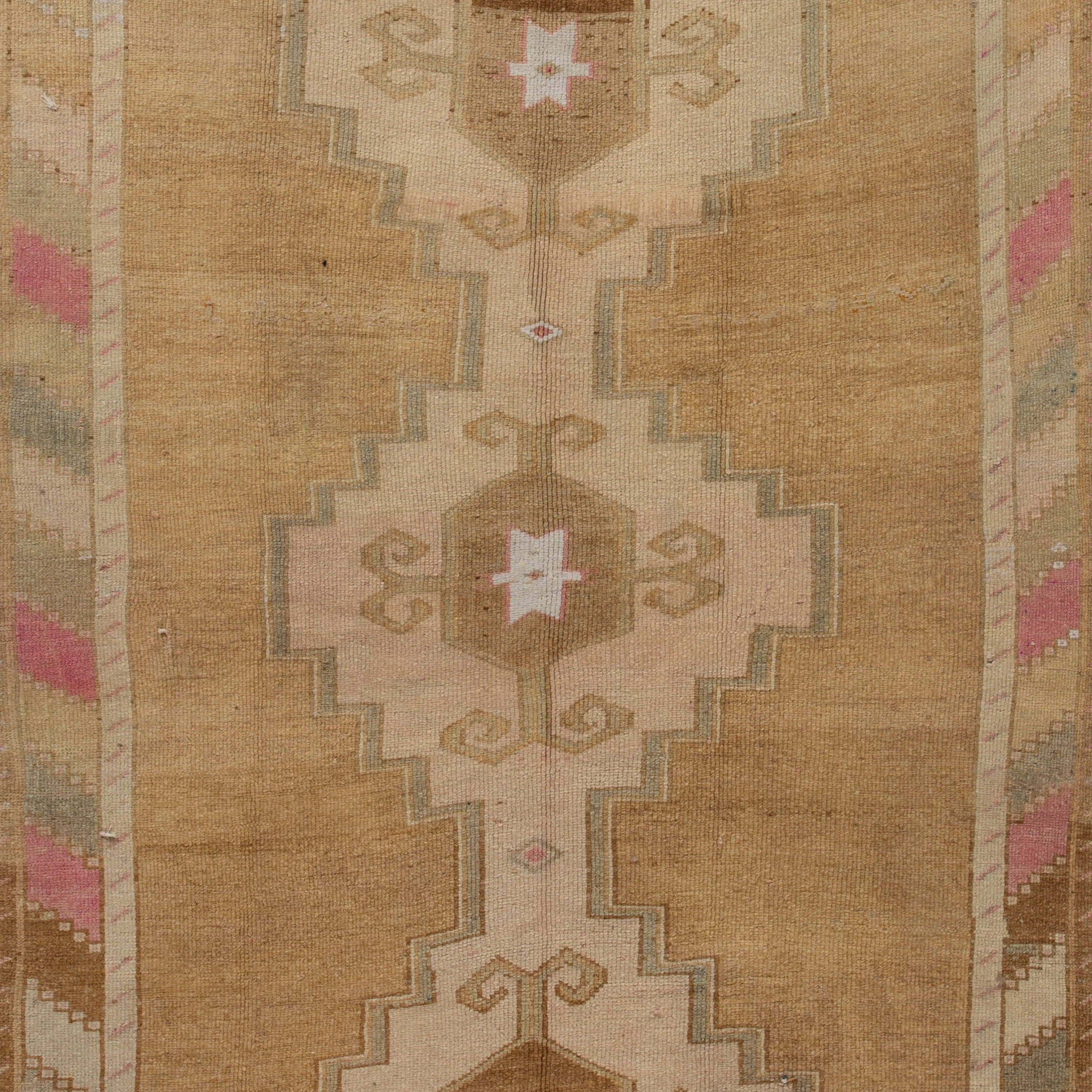 Beige Vintage Traditional Wool Rug - 6' x 13'10" - Image 2