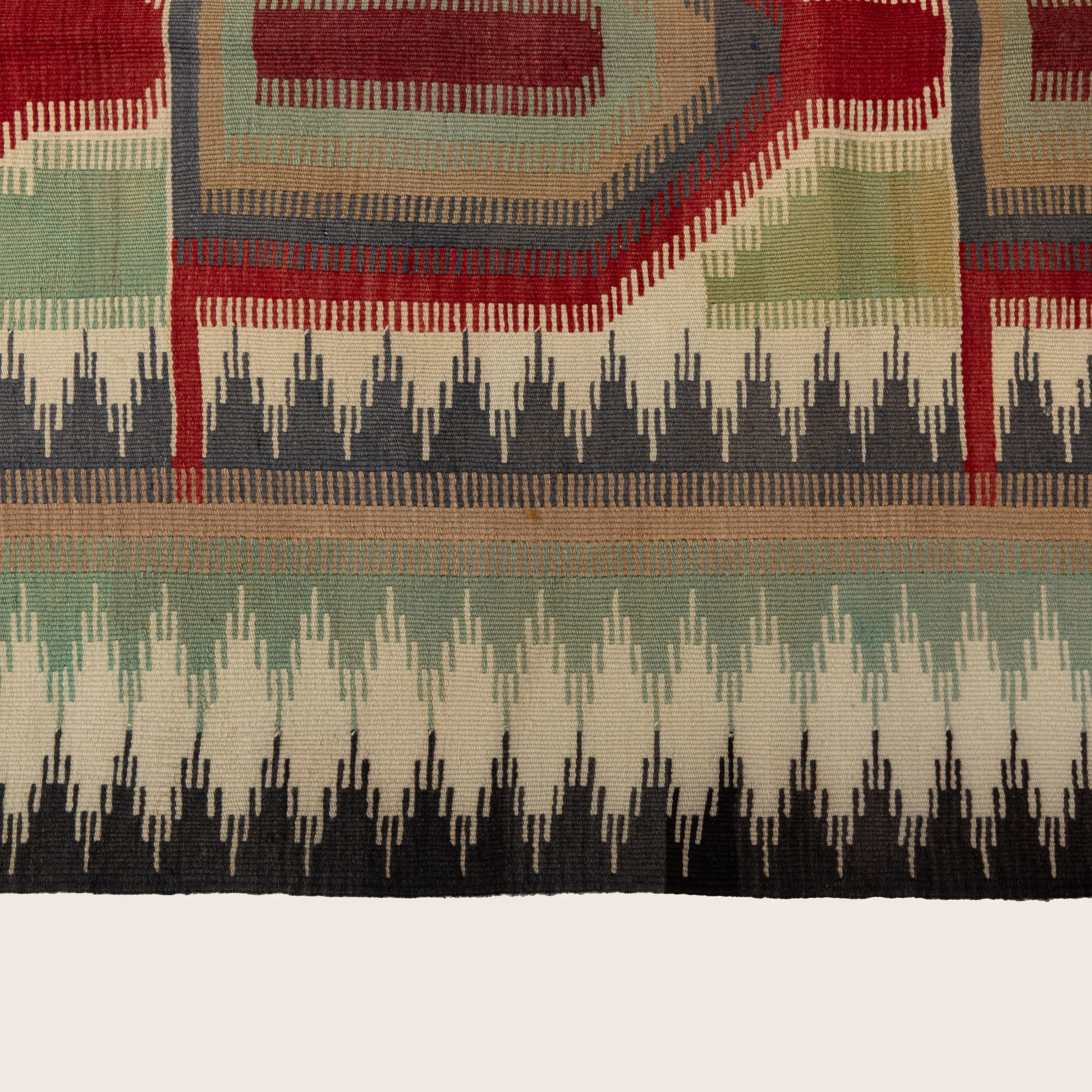 Multicolored Traditional Wool Rug - 3'4" x 5'5" - Image 5