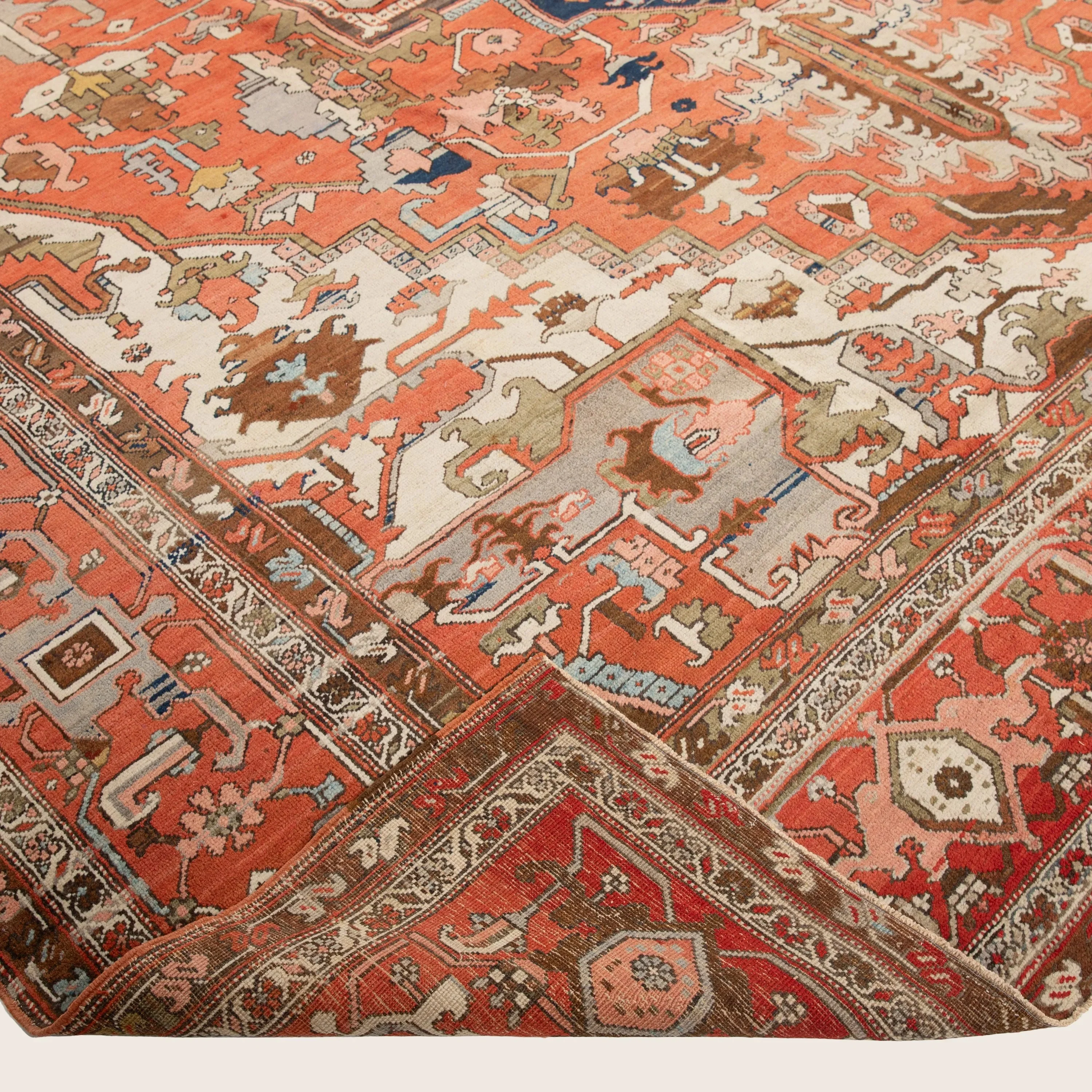 Red Antique Traditional Heriz Wool Rug - 11'10" x 17'2" - Image 4