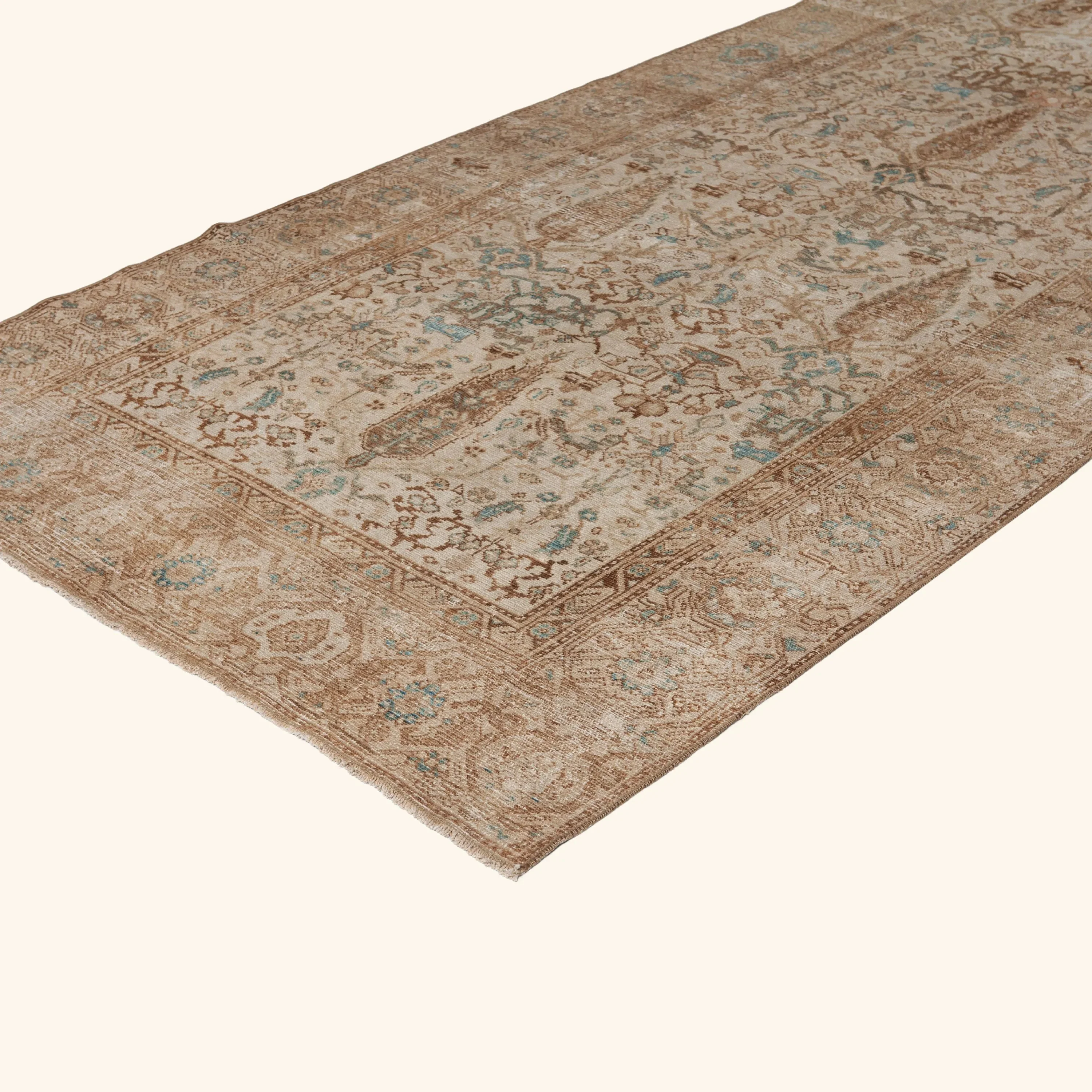 Beige Vintage Traditional Wool Runner - 4'9" x 10'1" - Image 3
