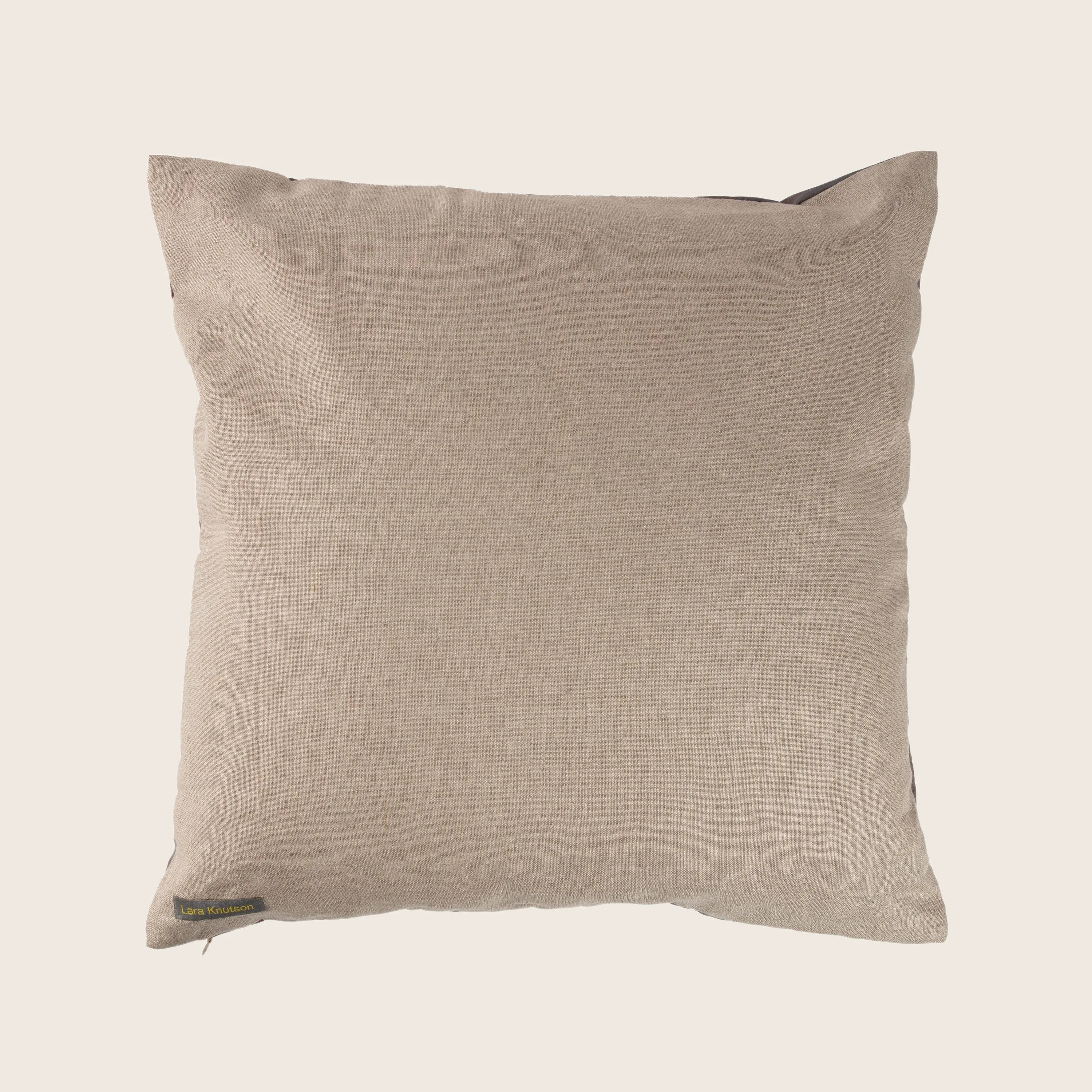 Aurora Liquid Pattern Pillow - Image 3