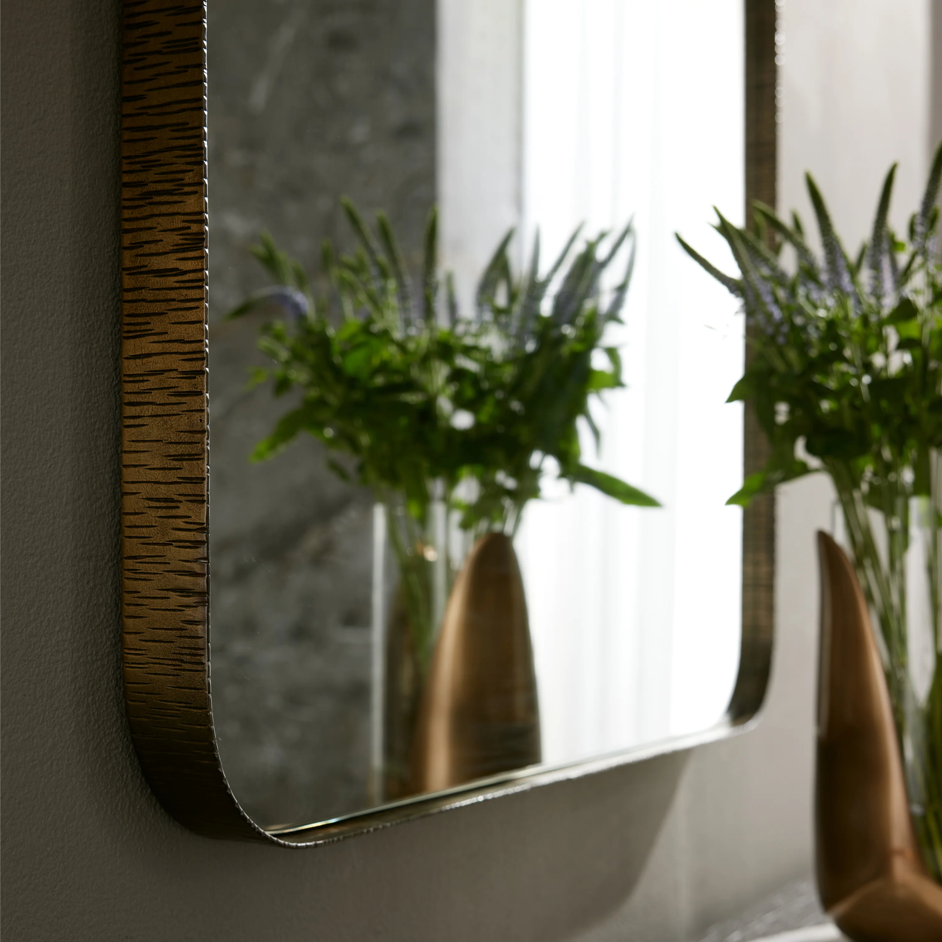 Ayers Mirror - Image 2