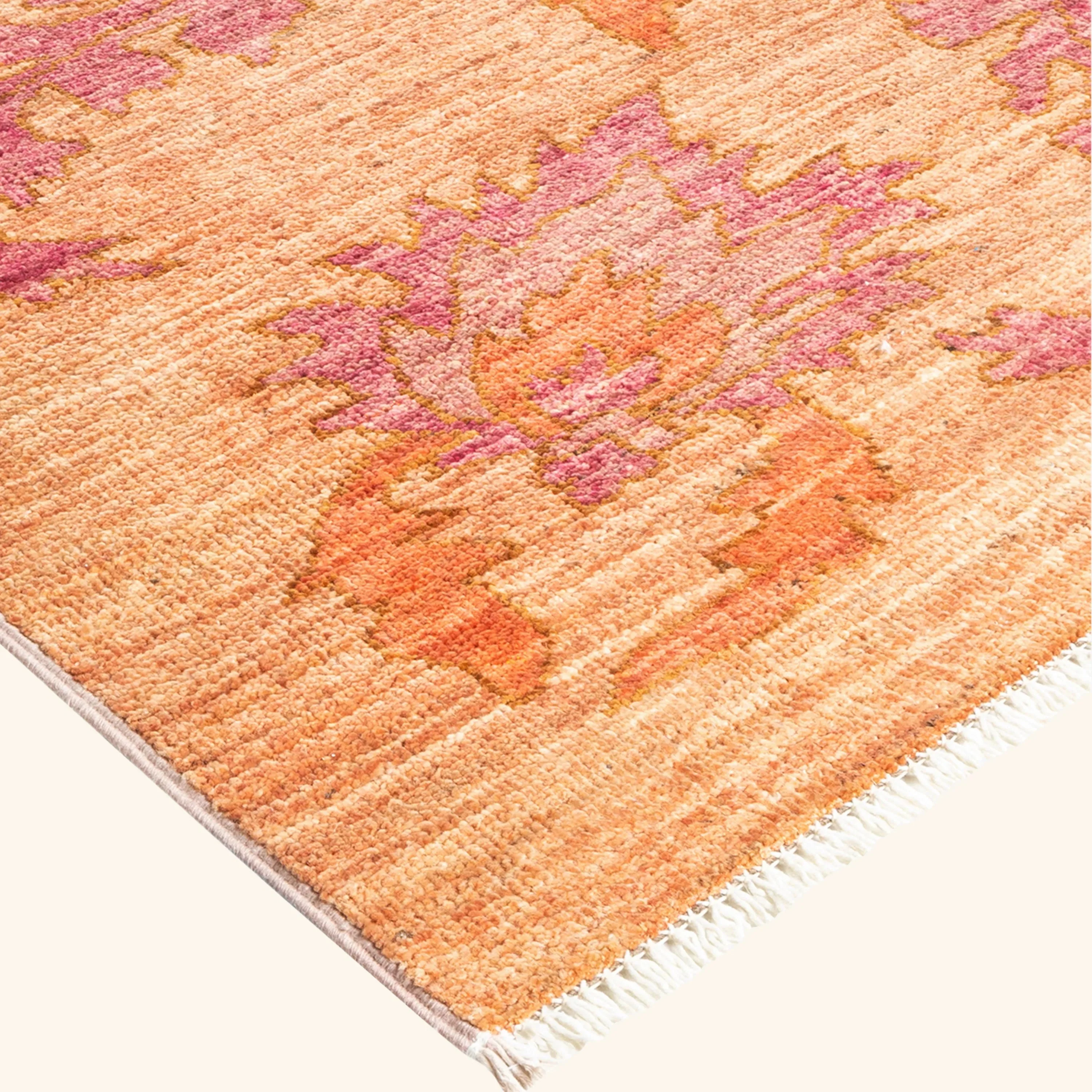 Pink Traditional Wool Rug - 9'3" x 11'10" - Image 5