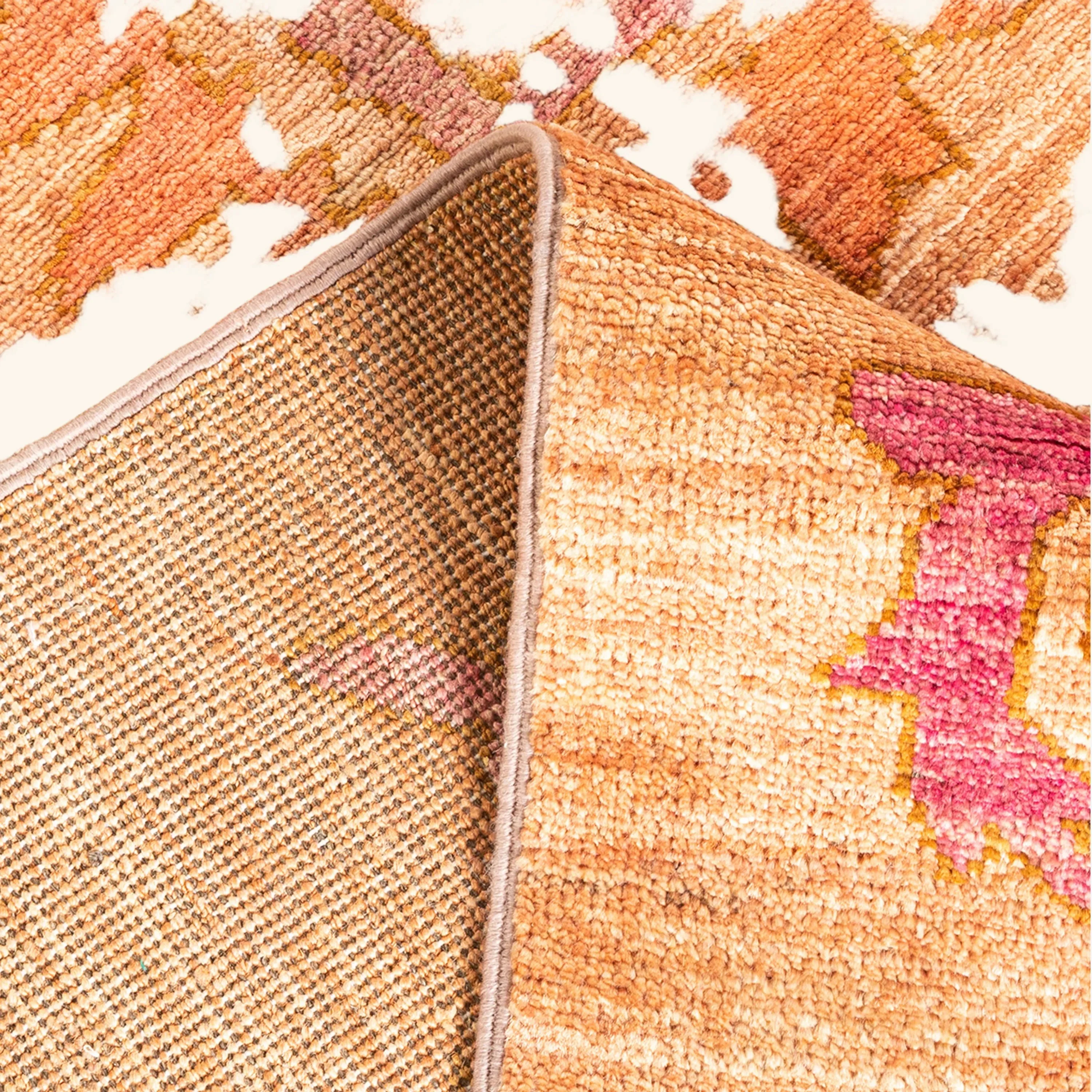 Pink Traditional Wool Rug - 9'3" x 11'10" - Image 9