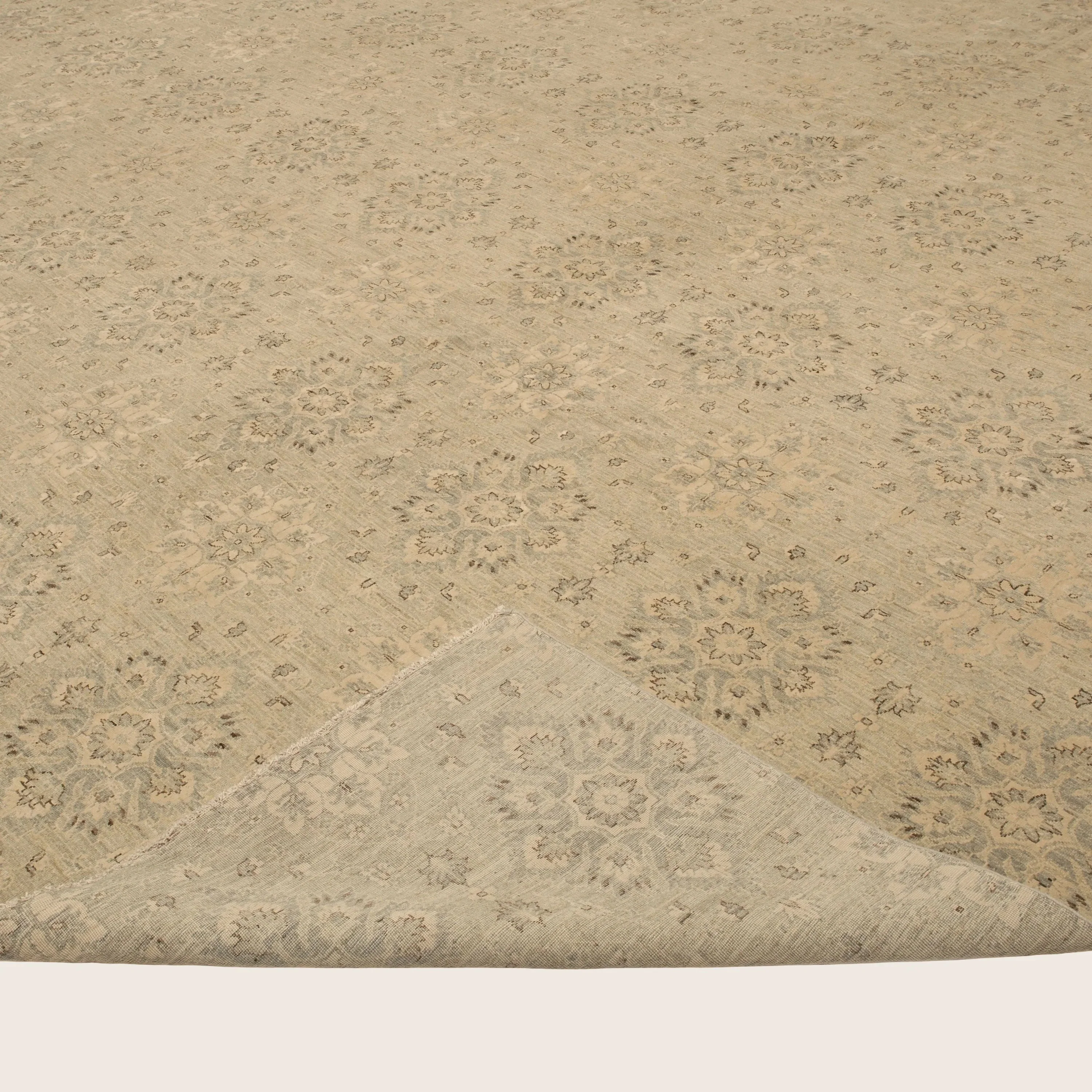 Beige Transitional Wool Rug - 15'9" x 27'3" - Image 3