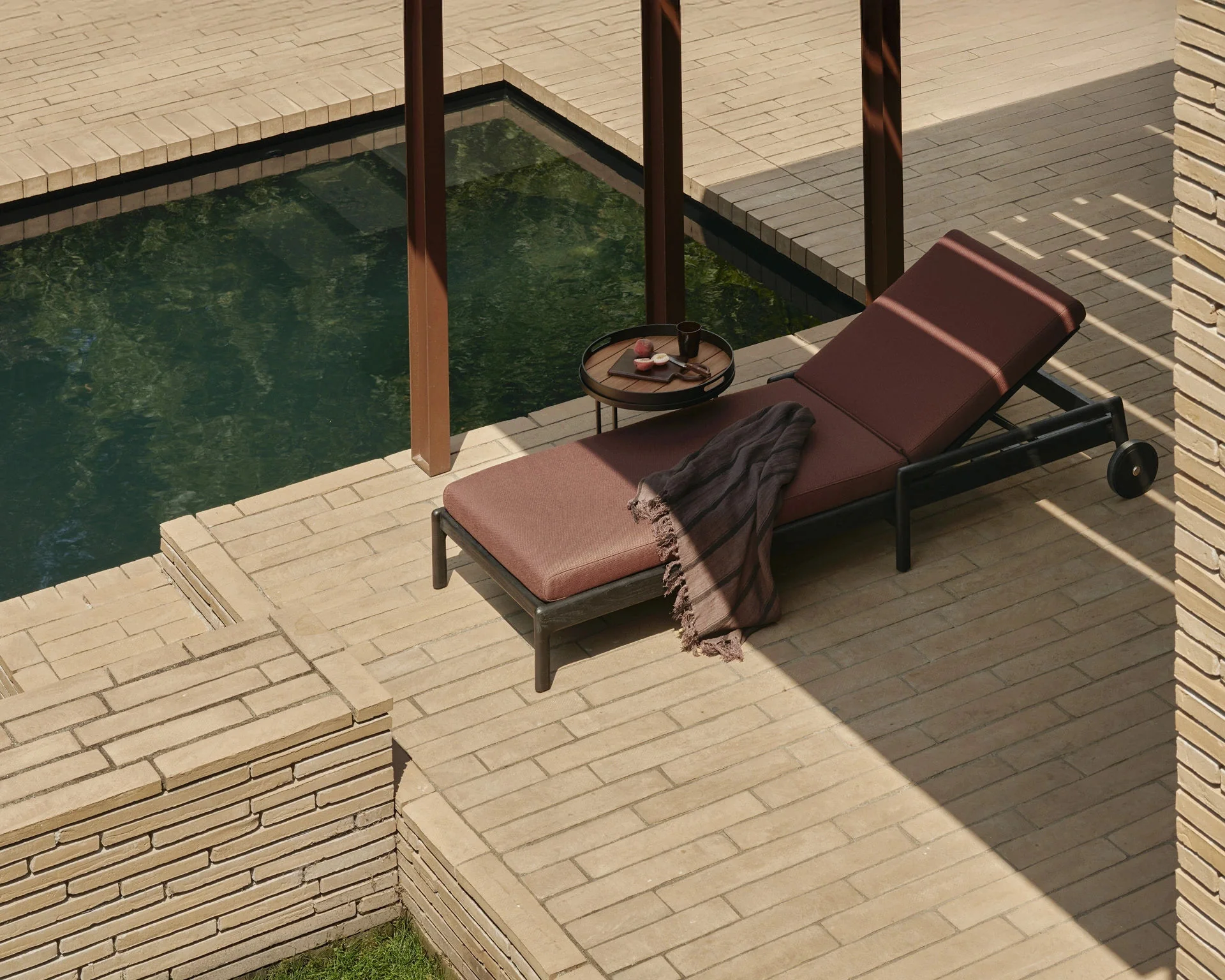 Black Jack Outdoor Adjustable Lounger - Image 37