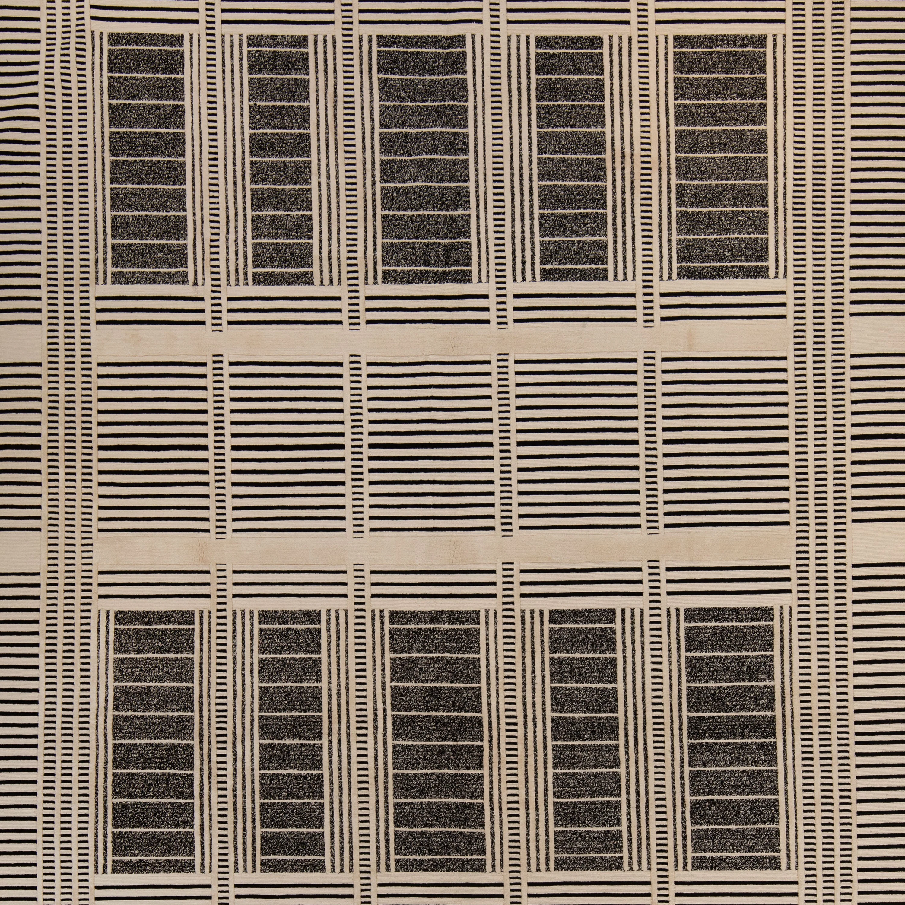 Black & White Contemporary Silk Rug - 8' x 10' - Image 3