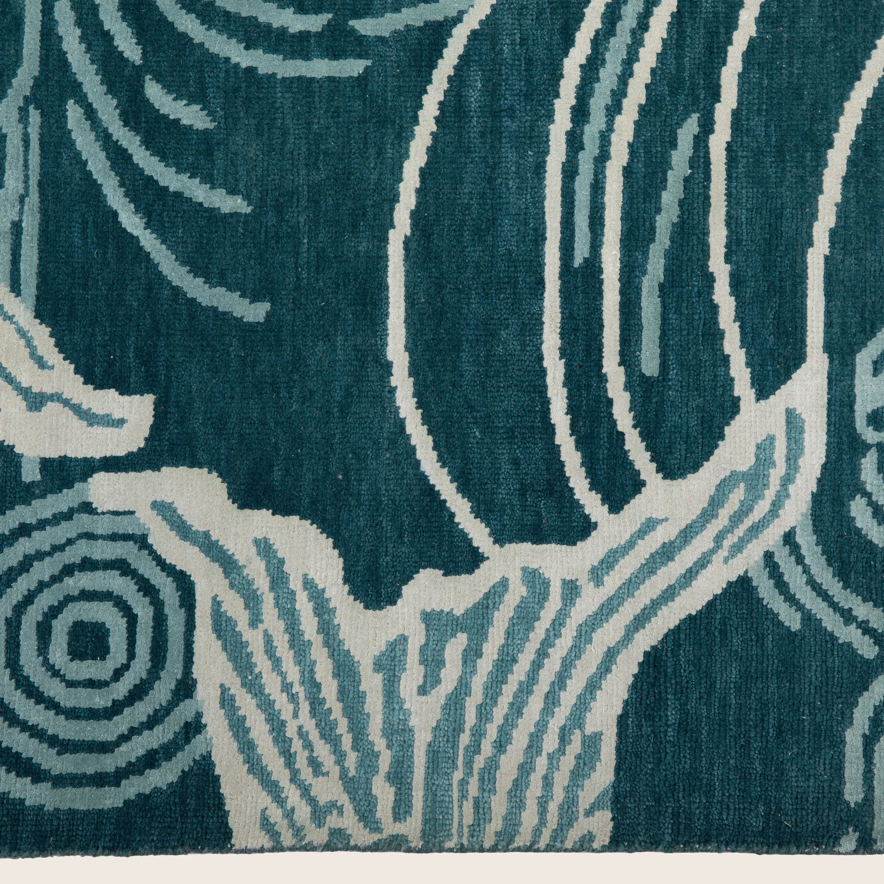 Blue Contemporary Wool Silk Blend Rug - 6' x 9' - Image 5