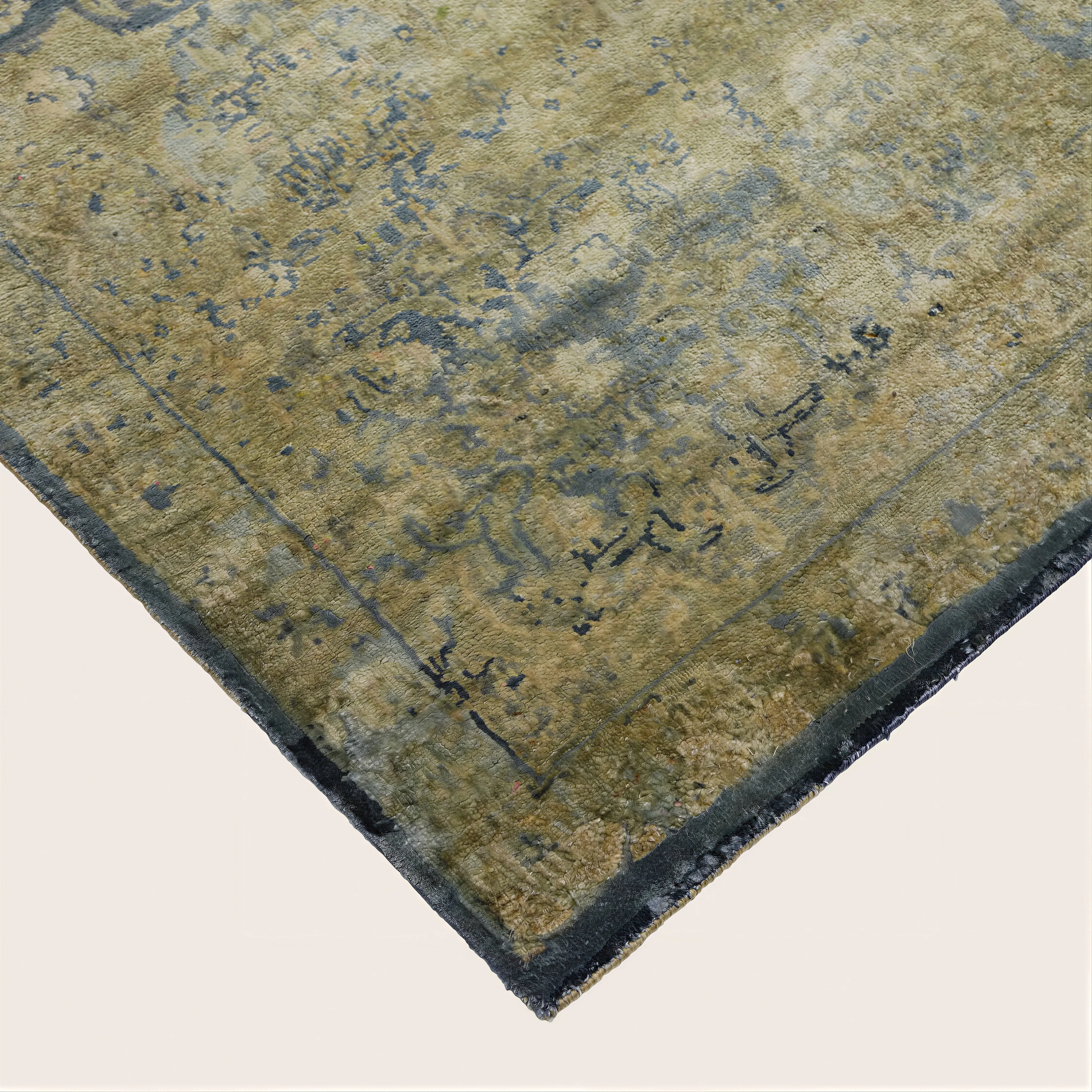 Blue Grey Alchemy Traditional Silk Rug - 8'11" x 11'8" - Image 2