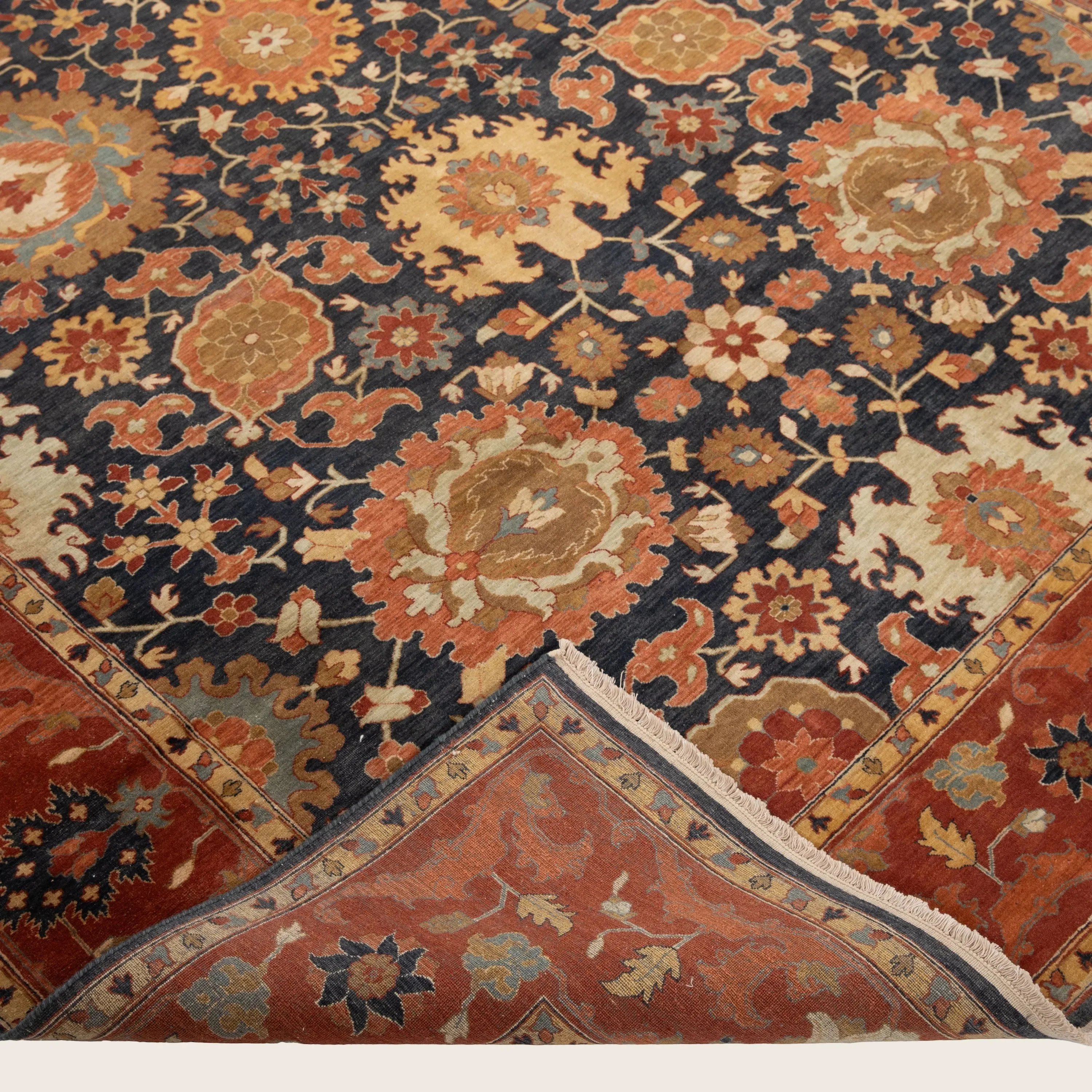Blue Traditional Wool Rug - 6' x 9' - Image 4