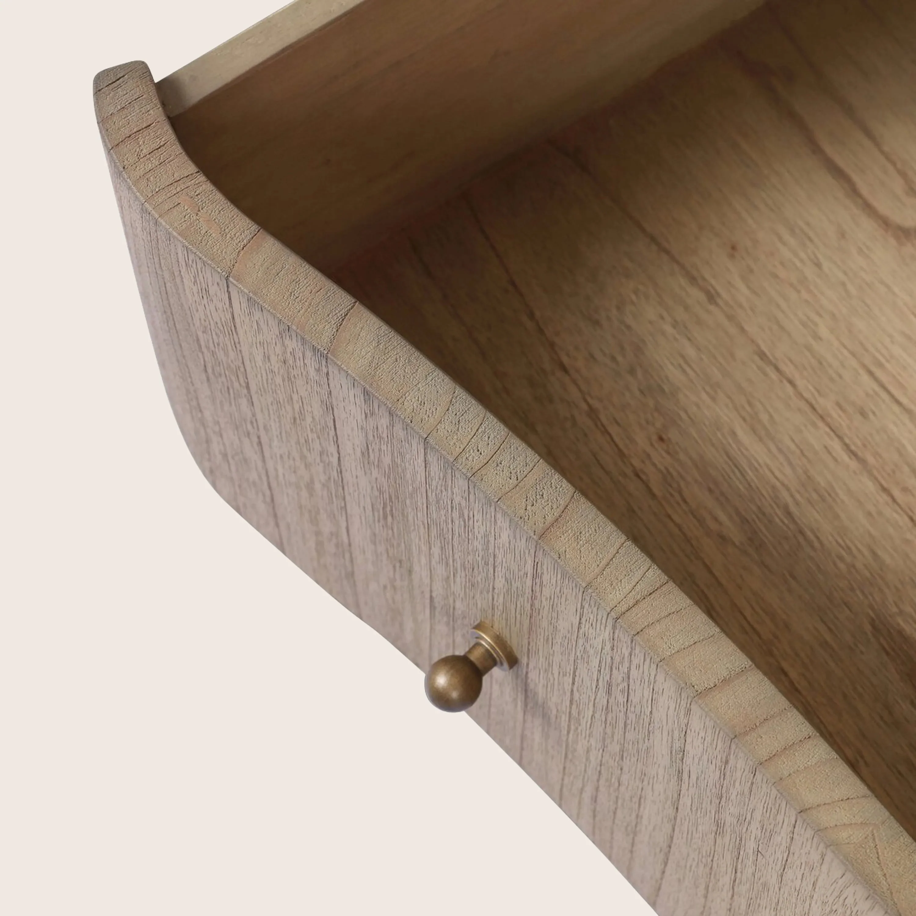 Boa Chest - Image 6