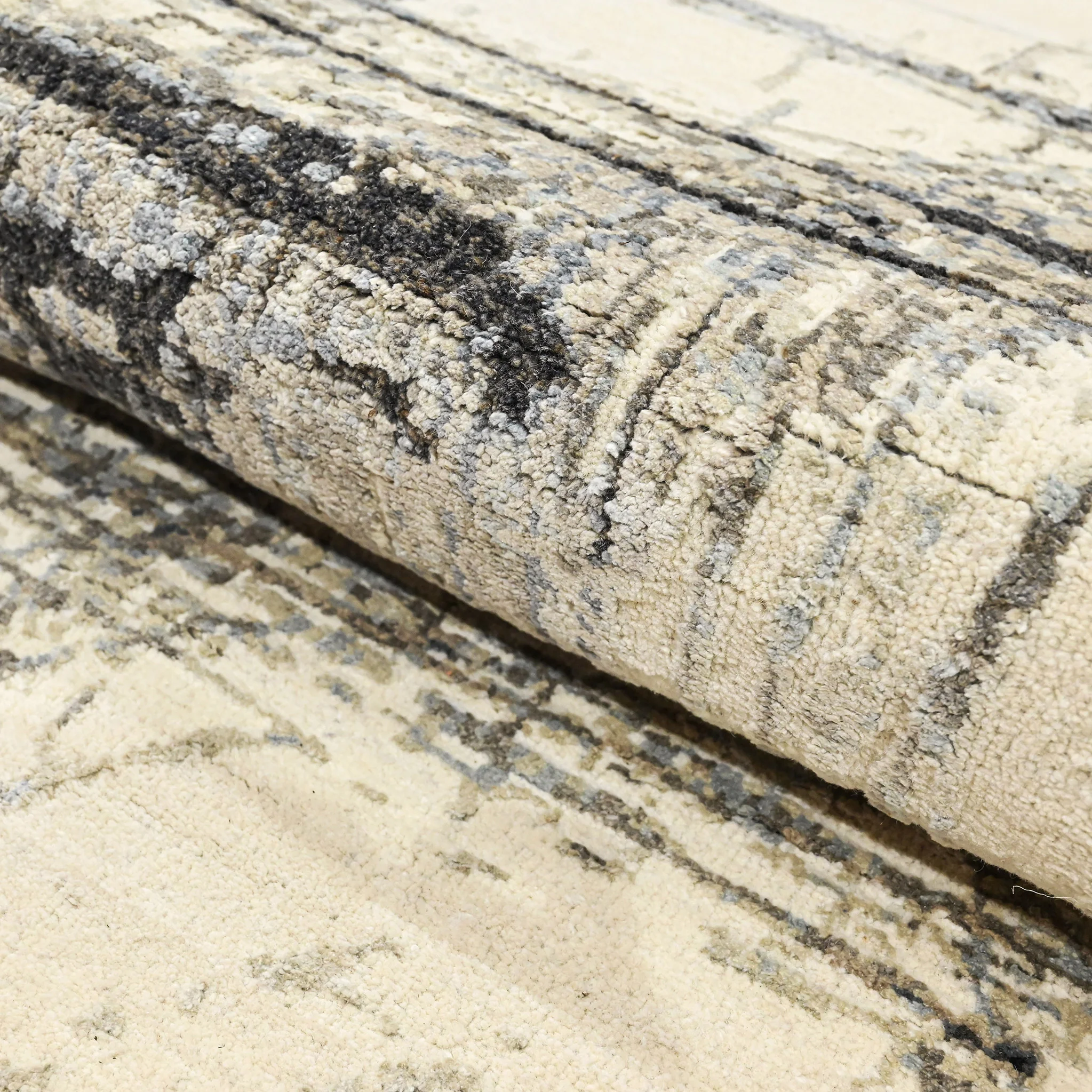 Black Modern Silk Rug - 8'1" x 10' - Image 5