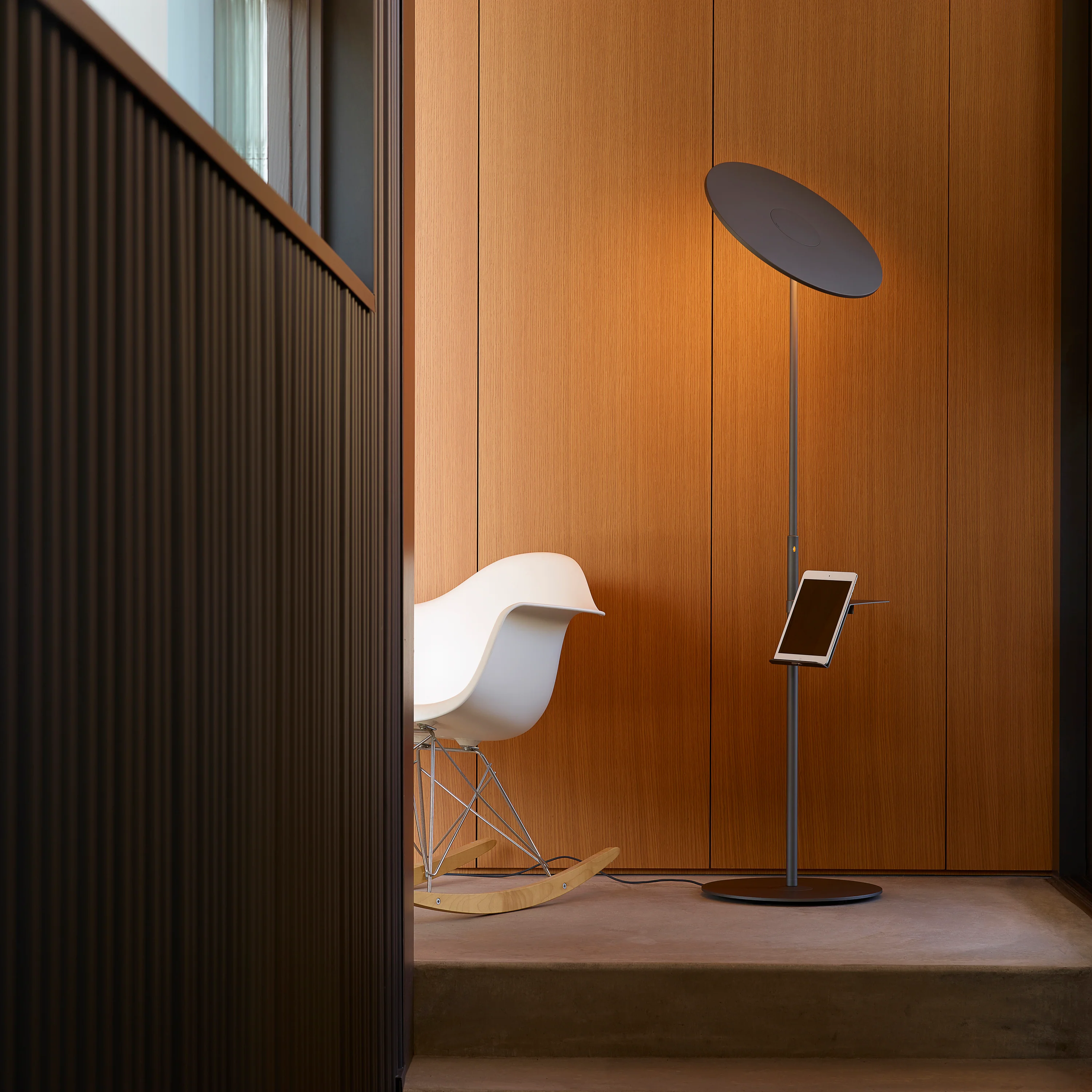 Circa LED Floor Lamp - Image 2