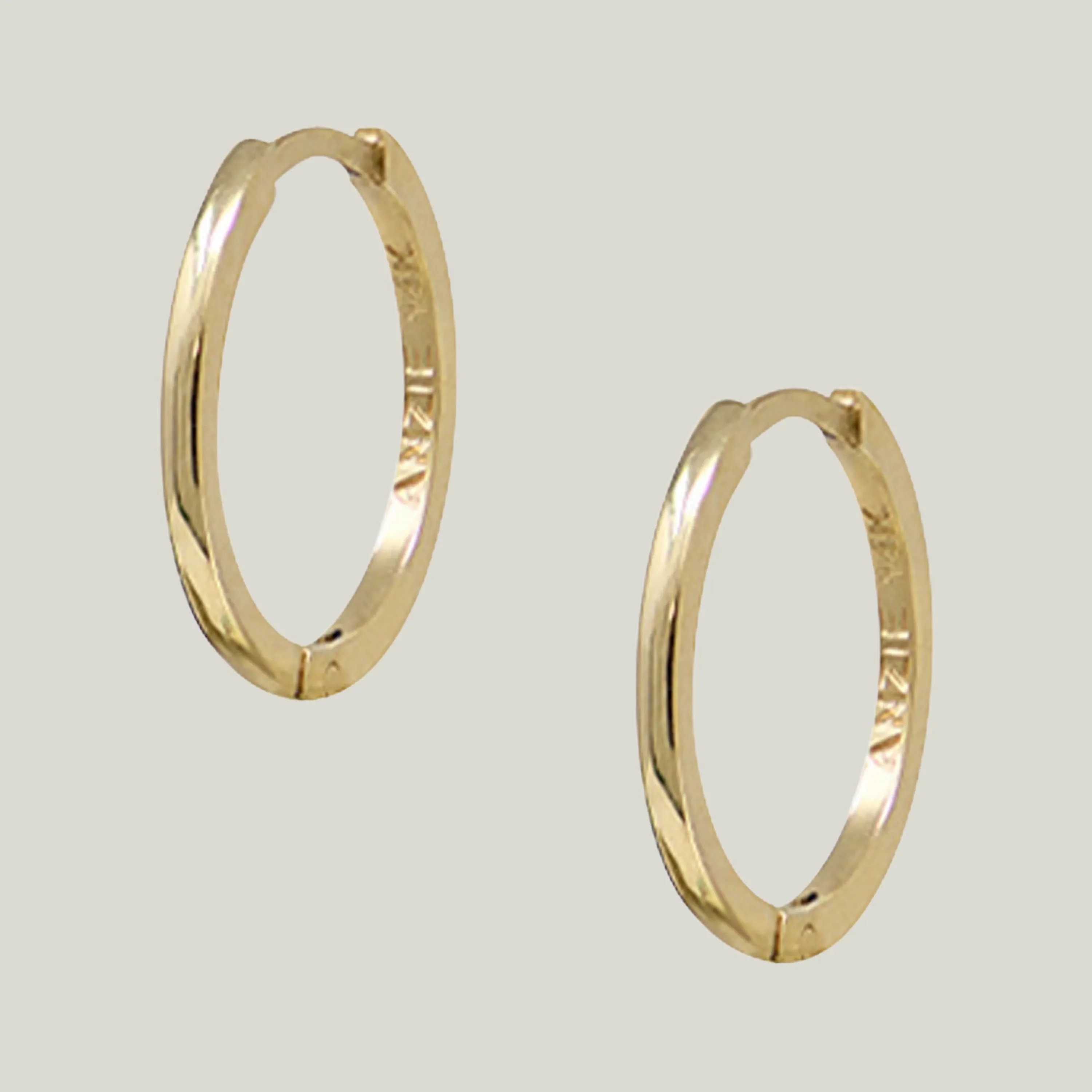 Classique 14mm Gold Hoops
