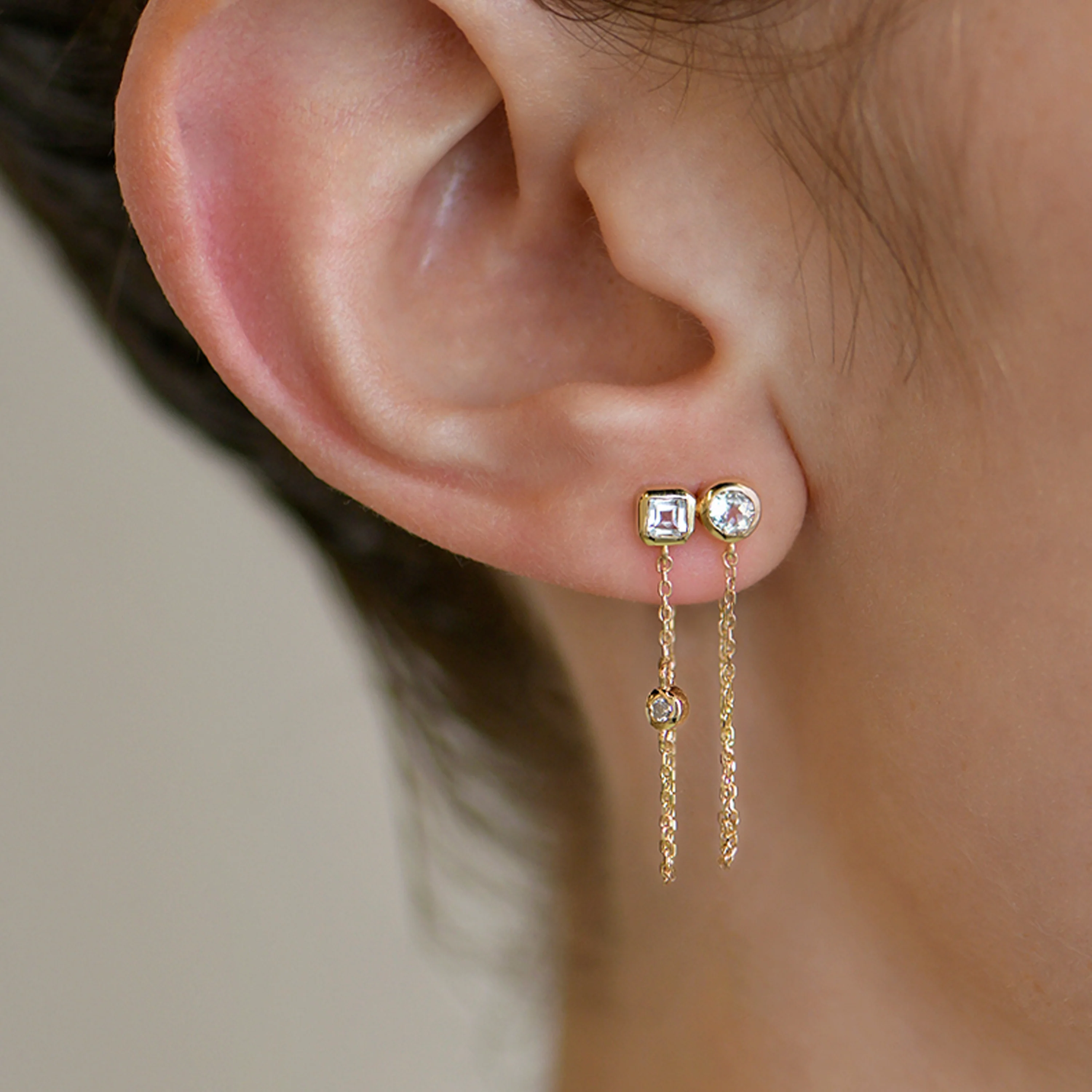 Cléo Jaeda Double Chain Earrings - Image 2