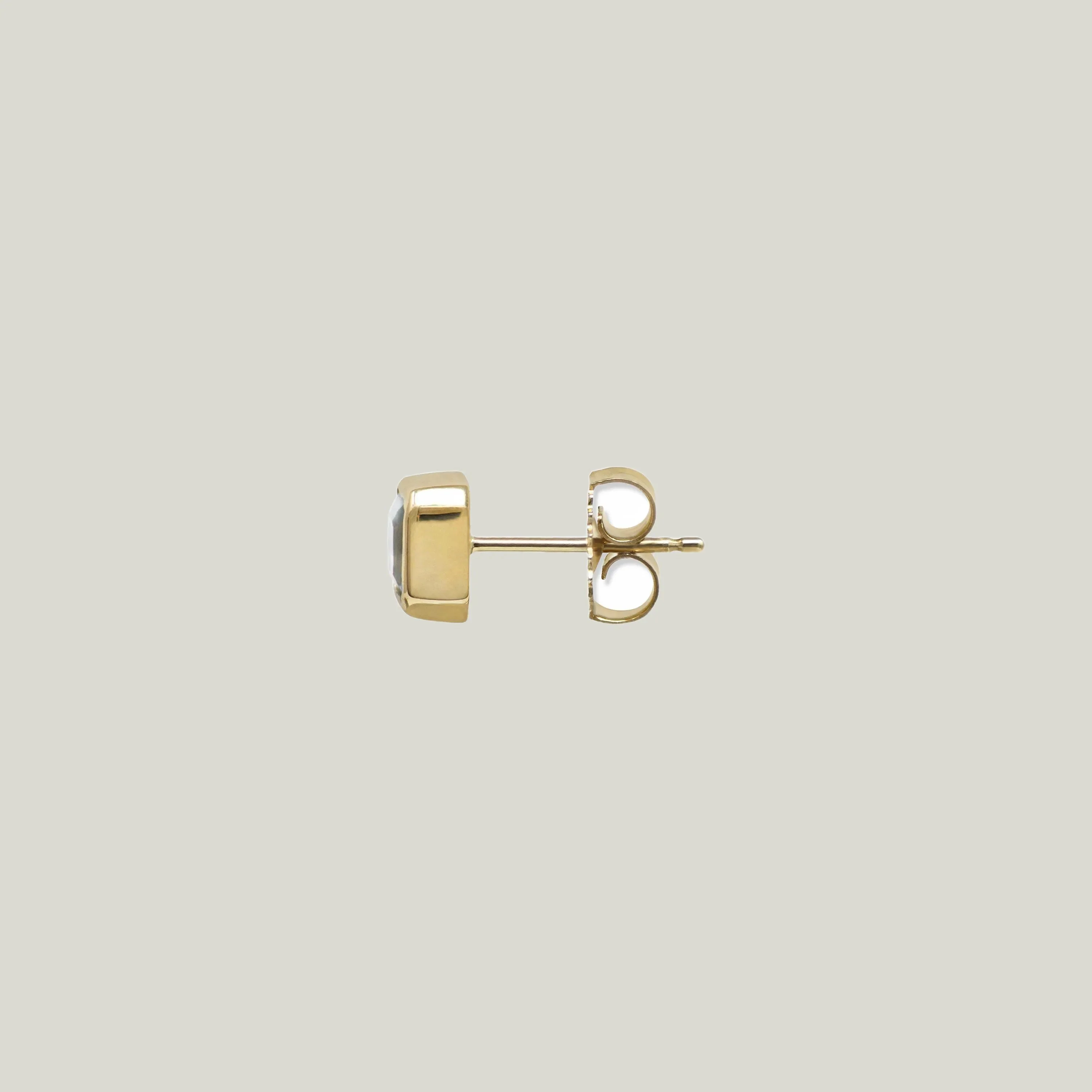 Cléo Jaeda Square Single Stud - Image 3