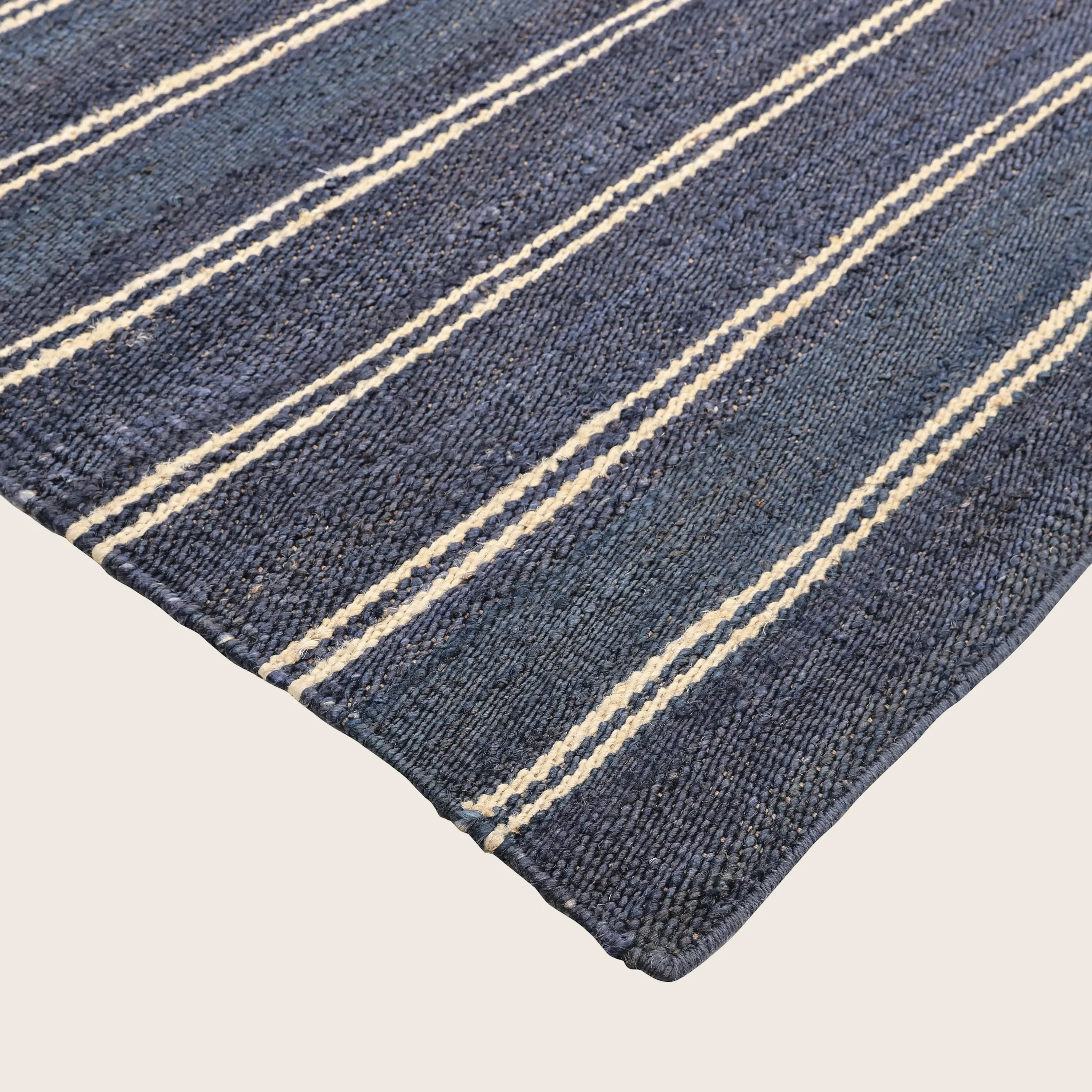 Contemporary Jute Blend Rug - Image 2