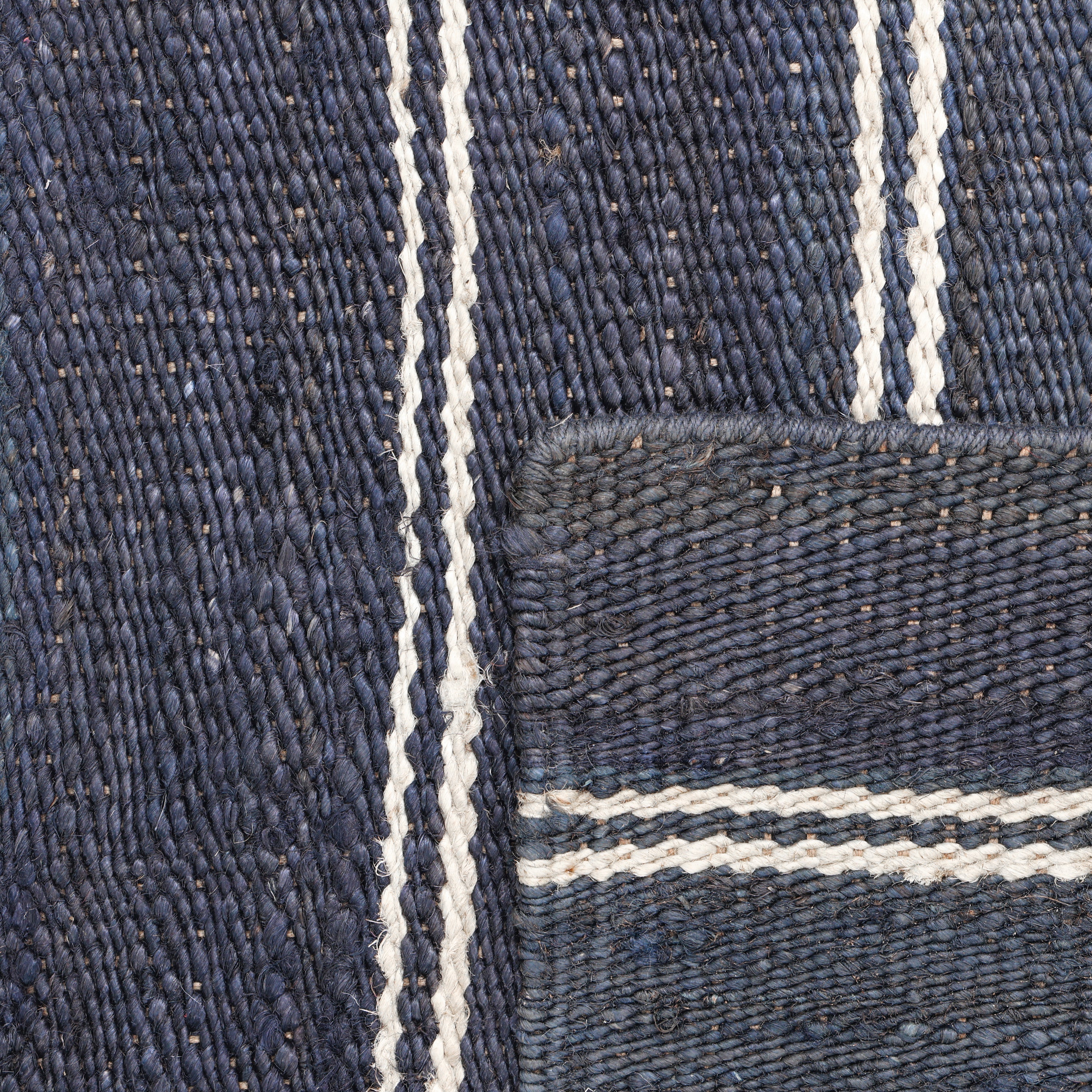 Contemporary Jute Blend Rug - Image 4