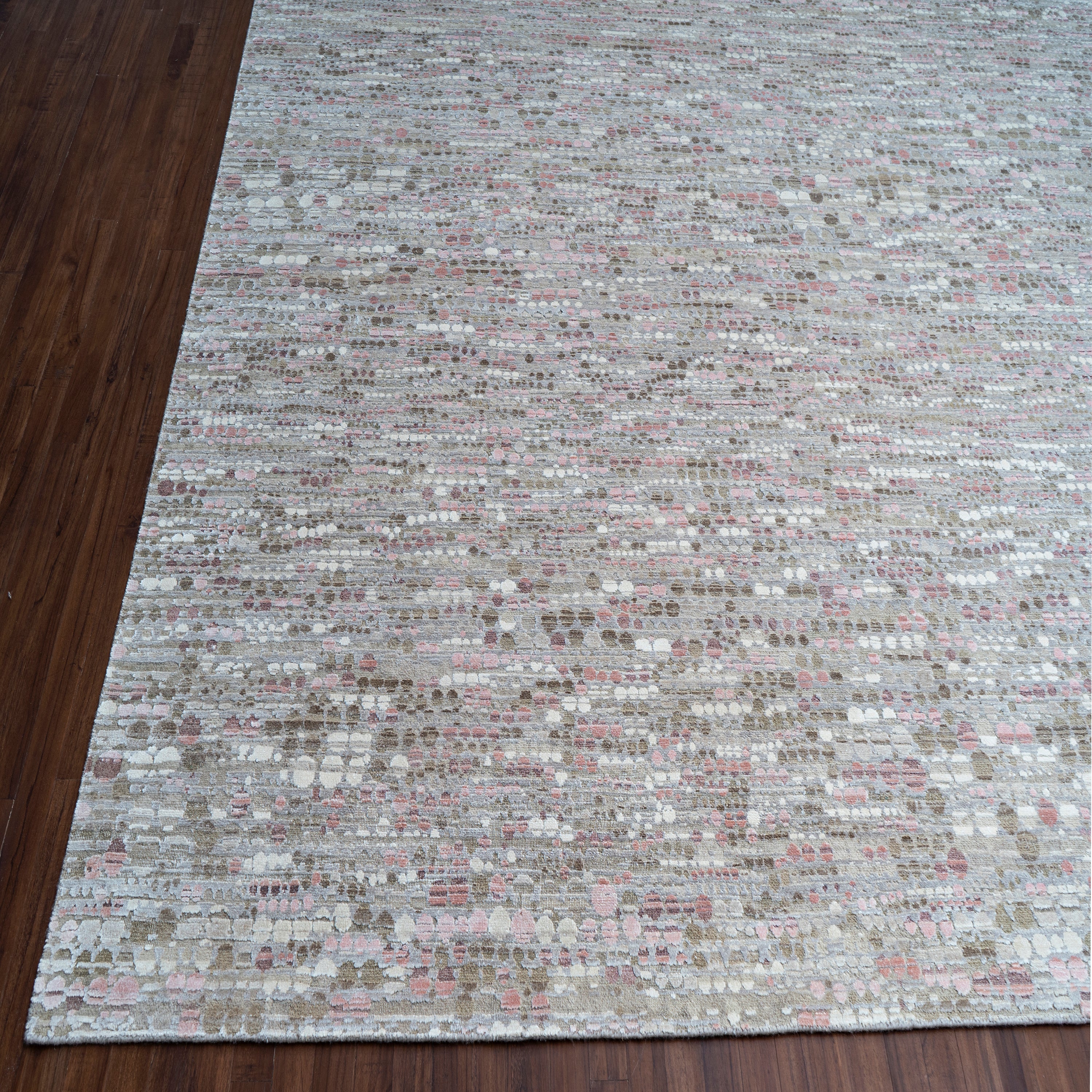 Contemporary Silk Wool Blend Rug - Image 35