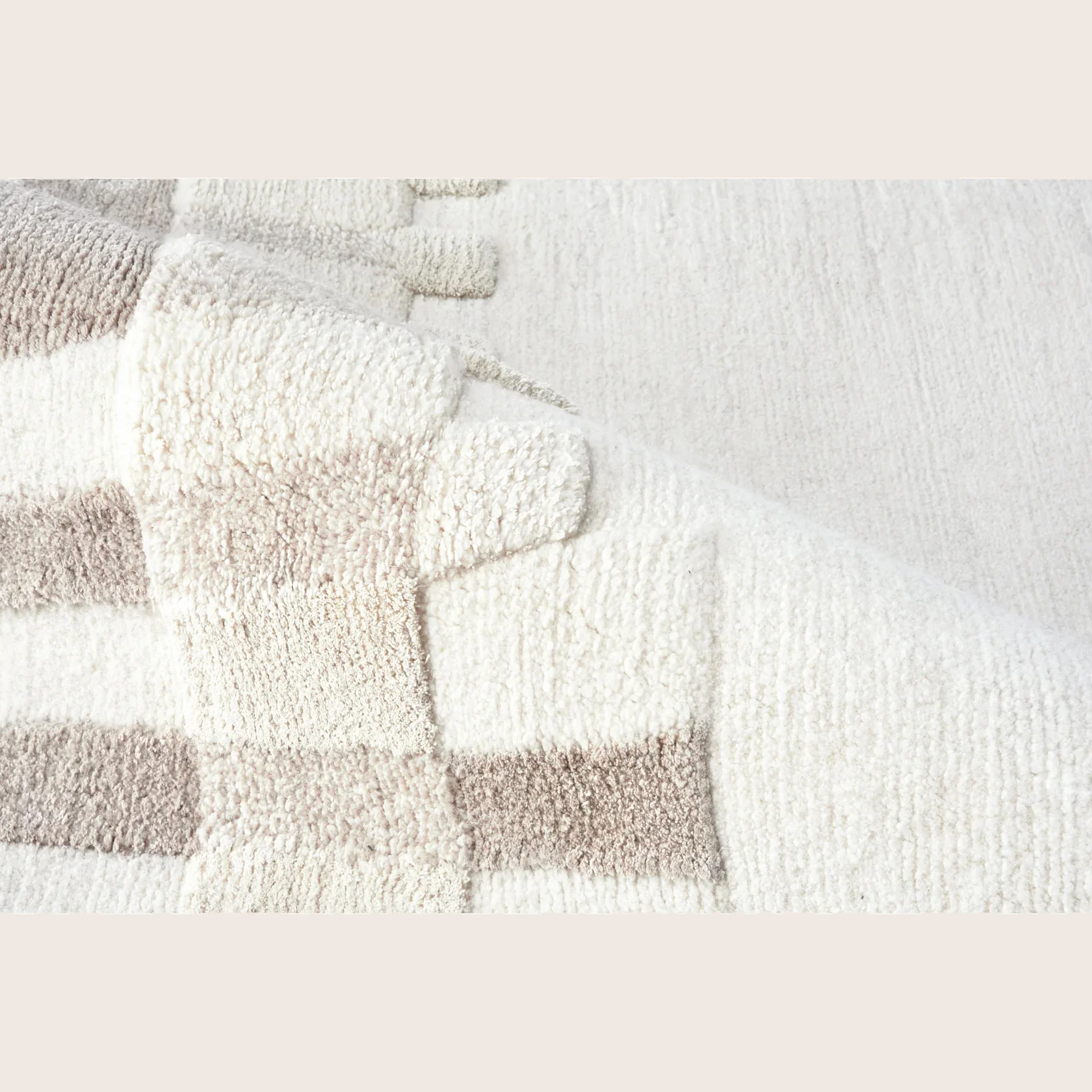 Ivory Contemporary Tibetan Wool Silk Blend Rug - 8' x 10' - Image 3
