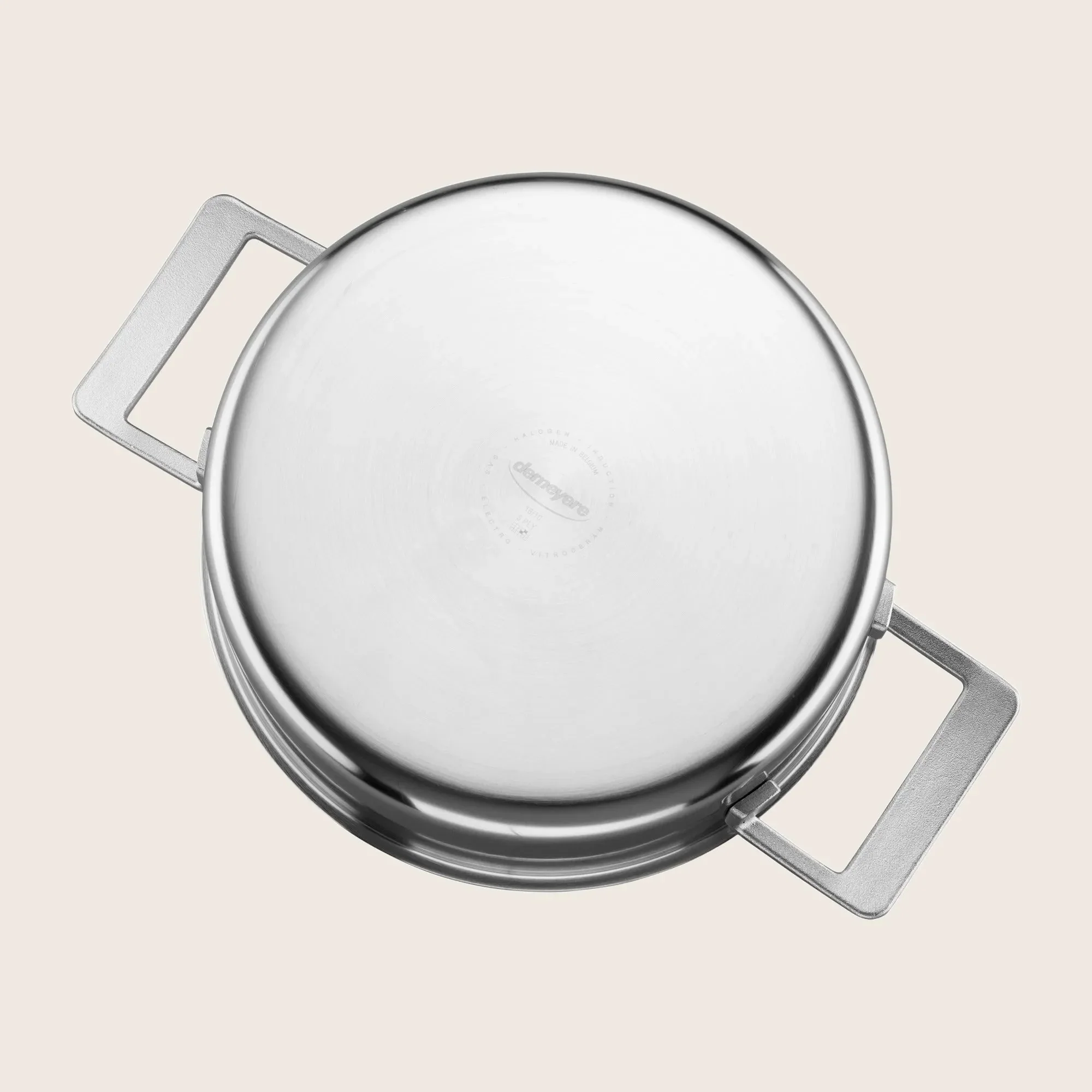 5-Ply 5.5-qt Stainless Steel Dutch Oven - Image 4