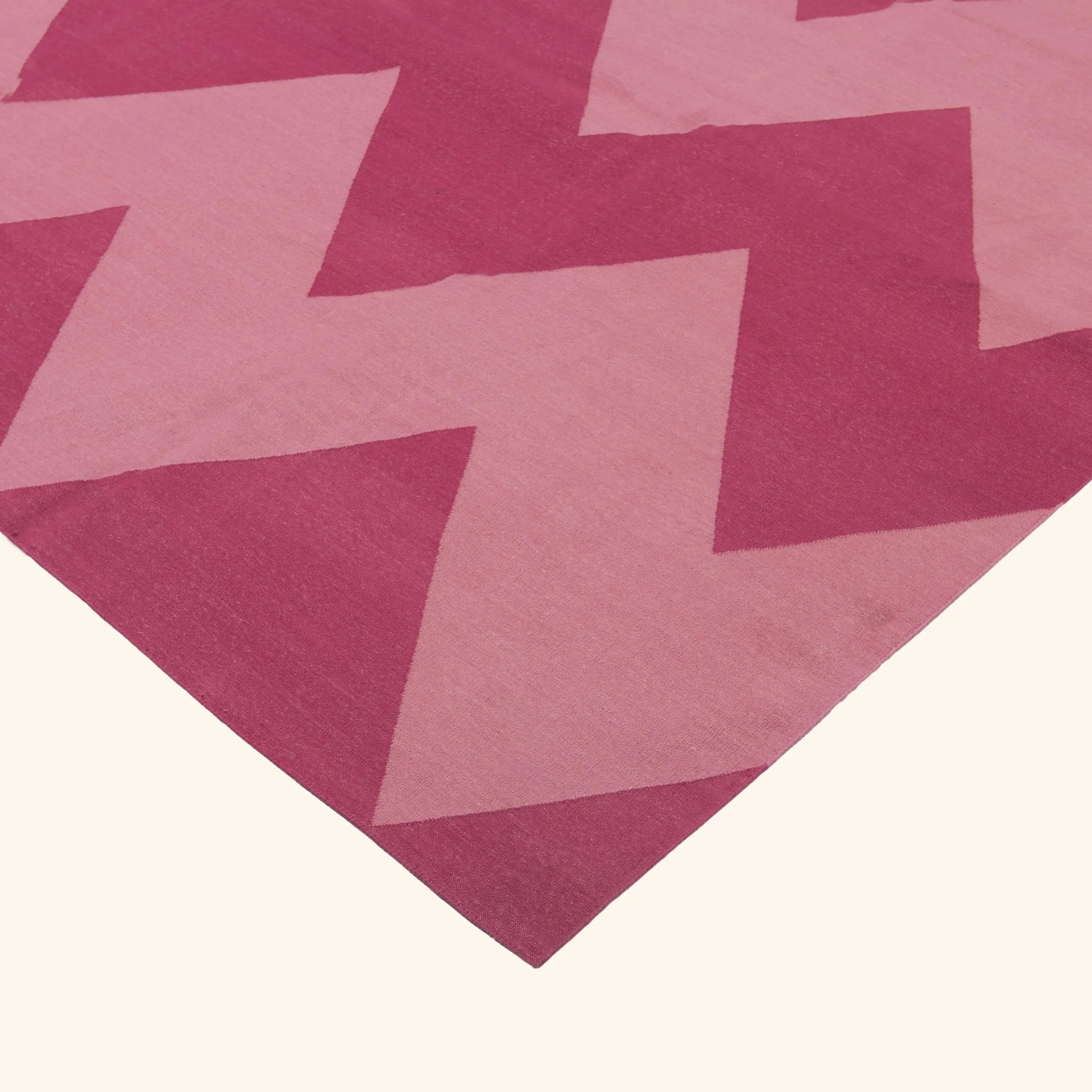 Pink Chevron Dhurrie Cotton Rug - 10' x 14'12 - Image 9