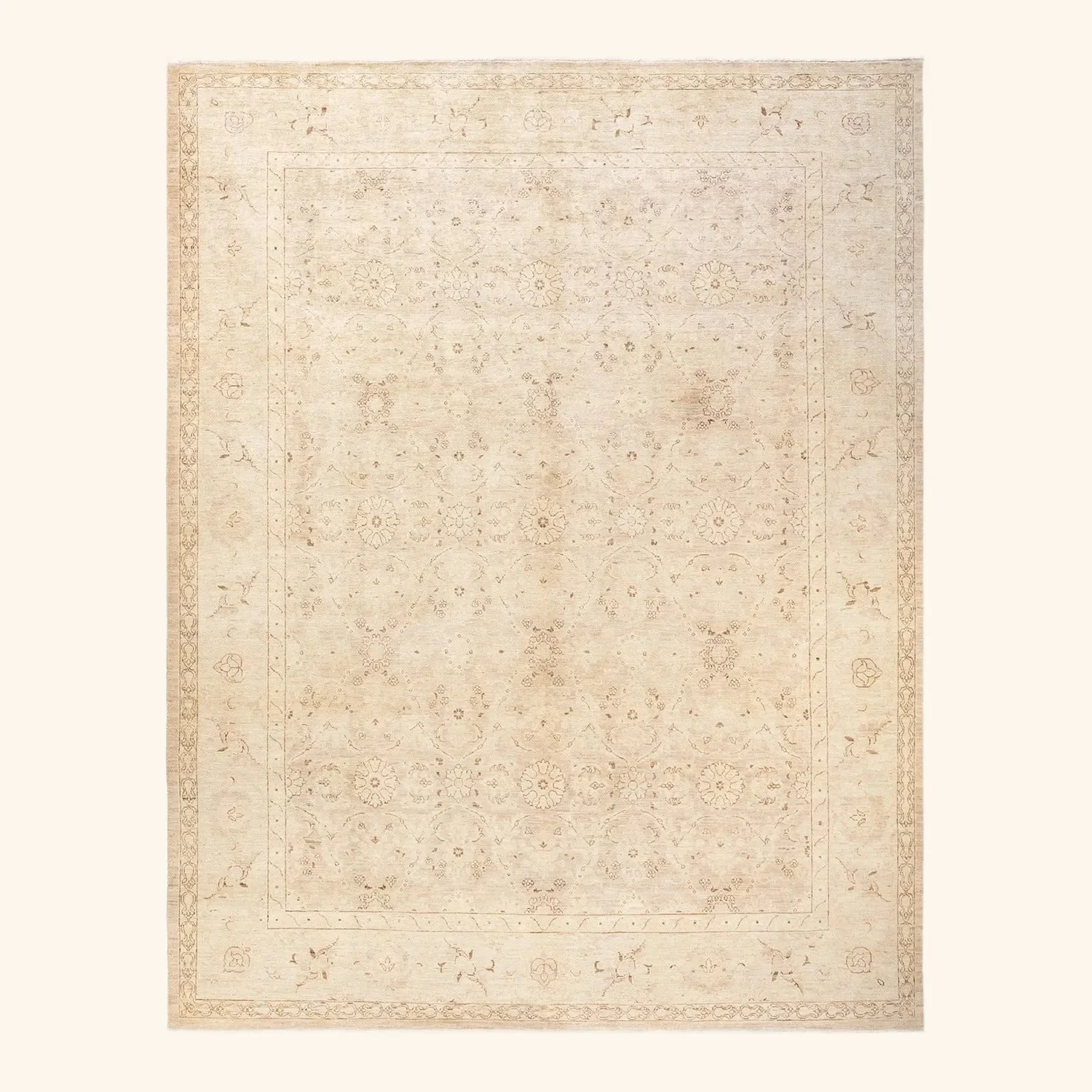 Beige Traditional Wool Rug - 8' x 10'4"