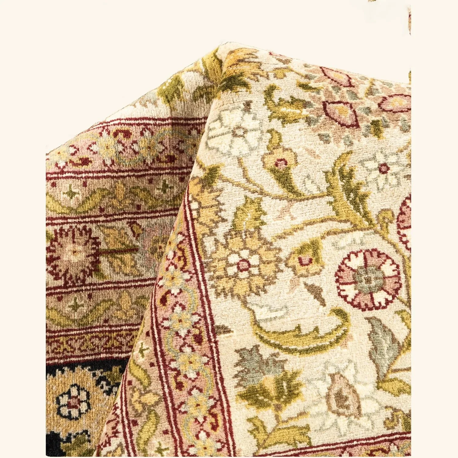Beige Traditional Wool Rug - 9'3" x 9'3" - Image 7