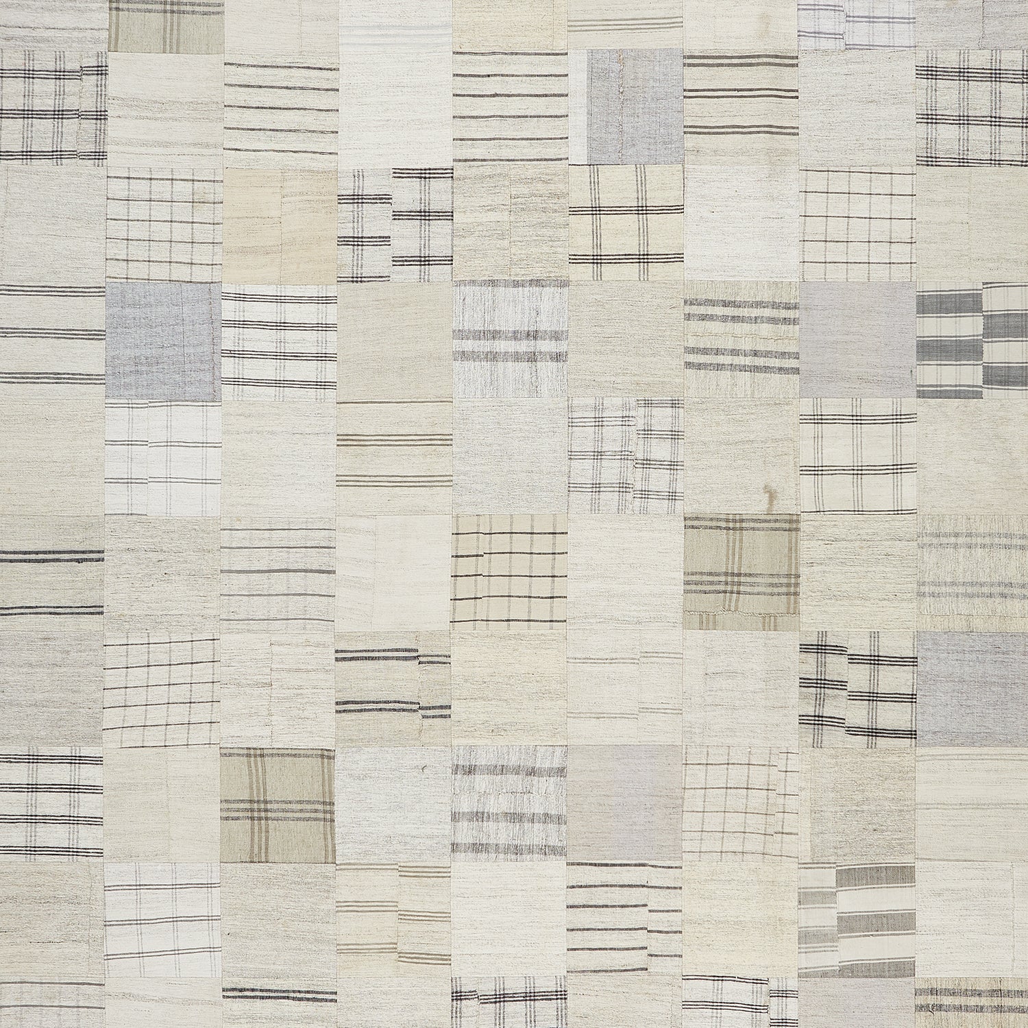 Ivory Patchwork Wool Rug - 9'1" x 12' - Image 2