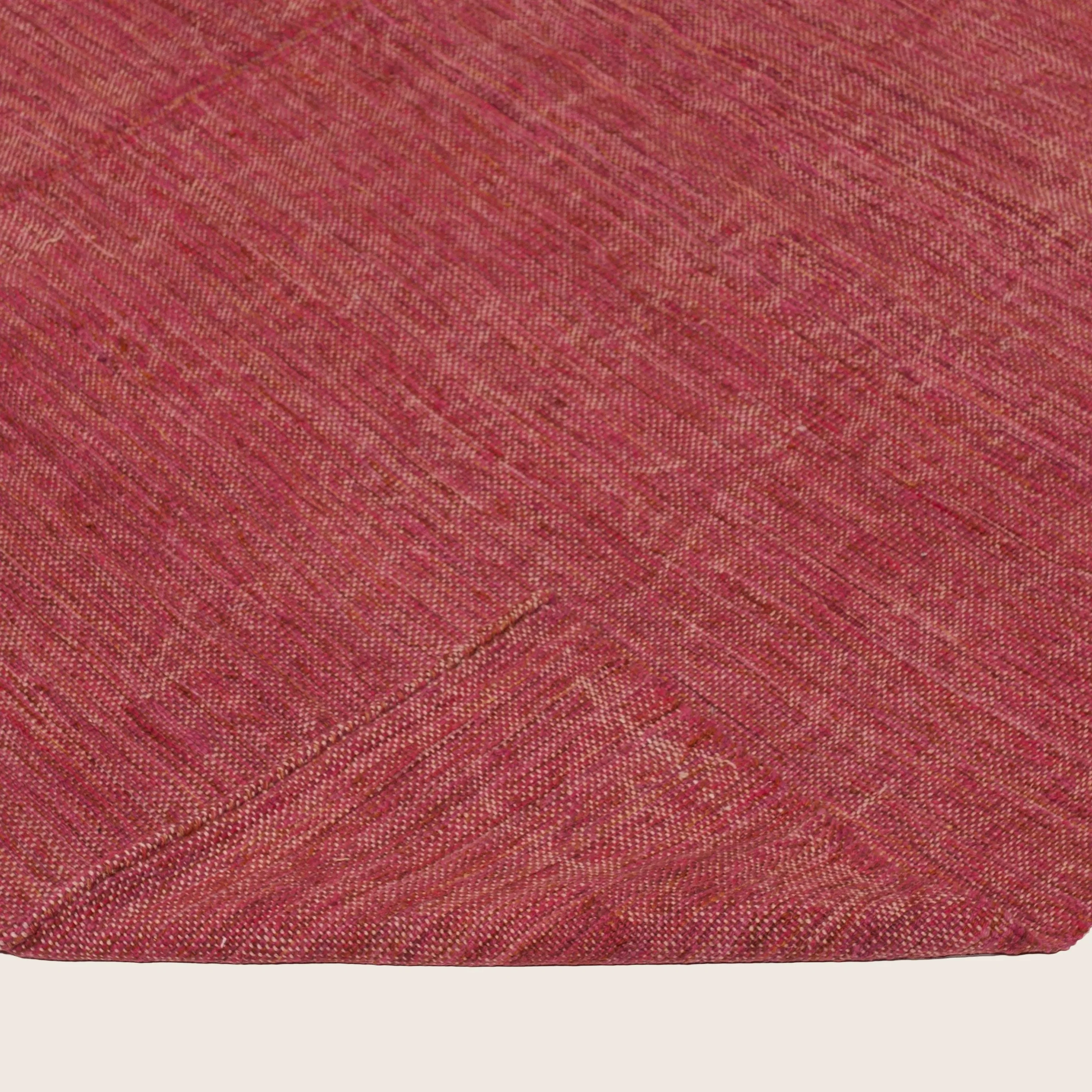 Red Flatweave Wool Persian Rug - 10'2" x 14' - Image 3