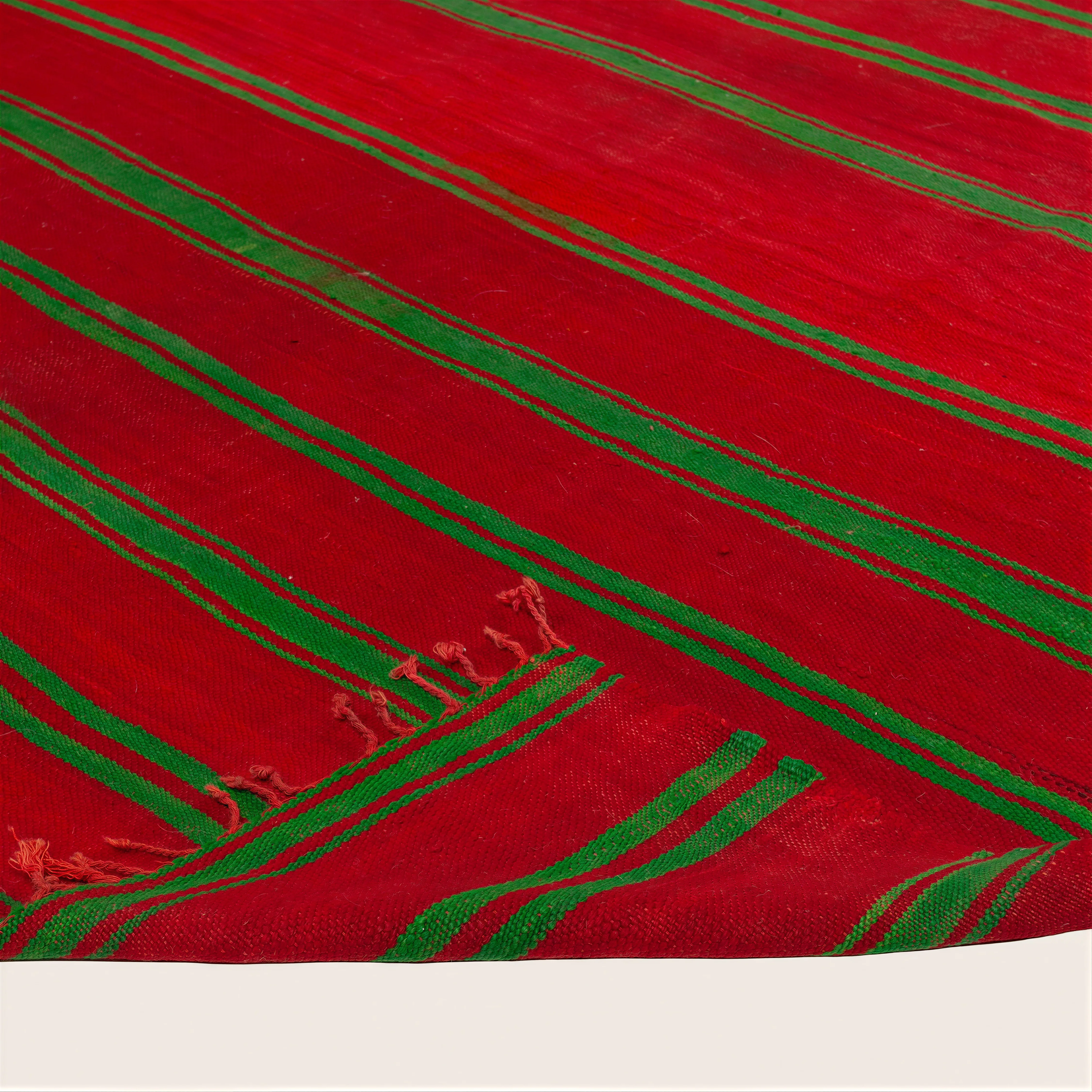 Red Flatweave Wool Rug - 5'6" x 12'11" - Image 4