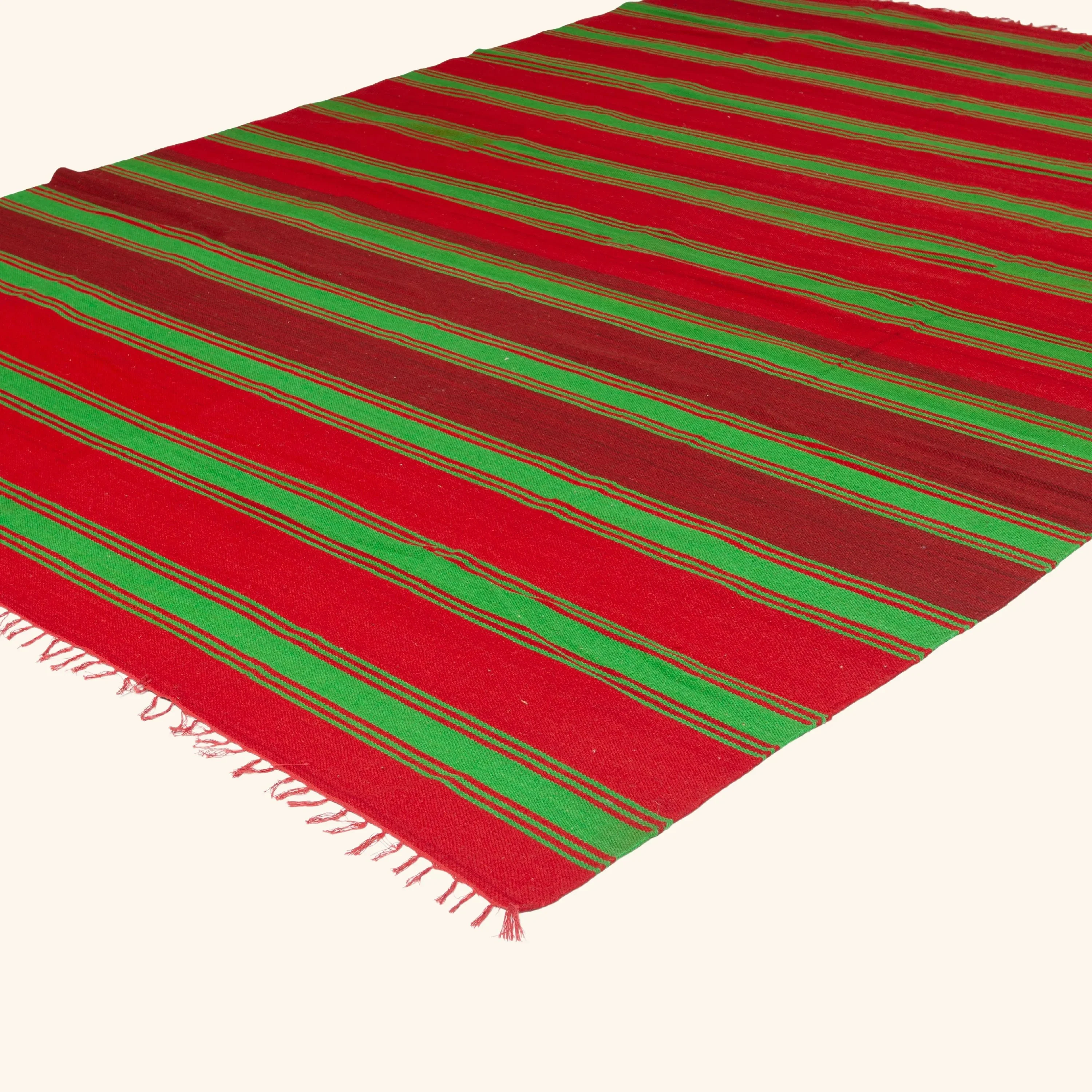 Red Flatweave Wool Rug - 8' x 11' - Image 4