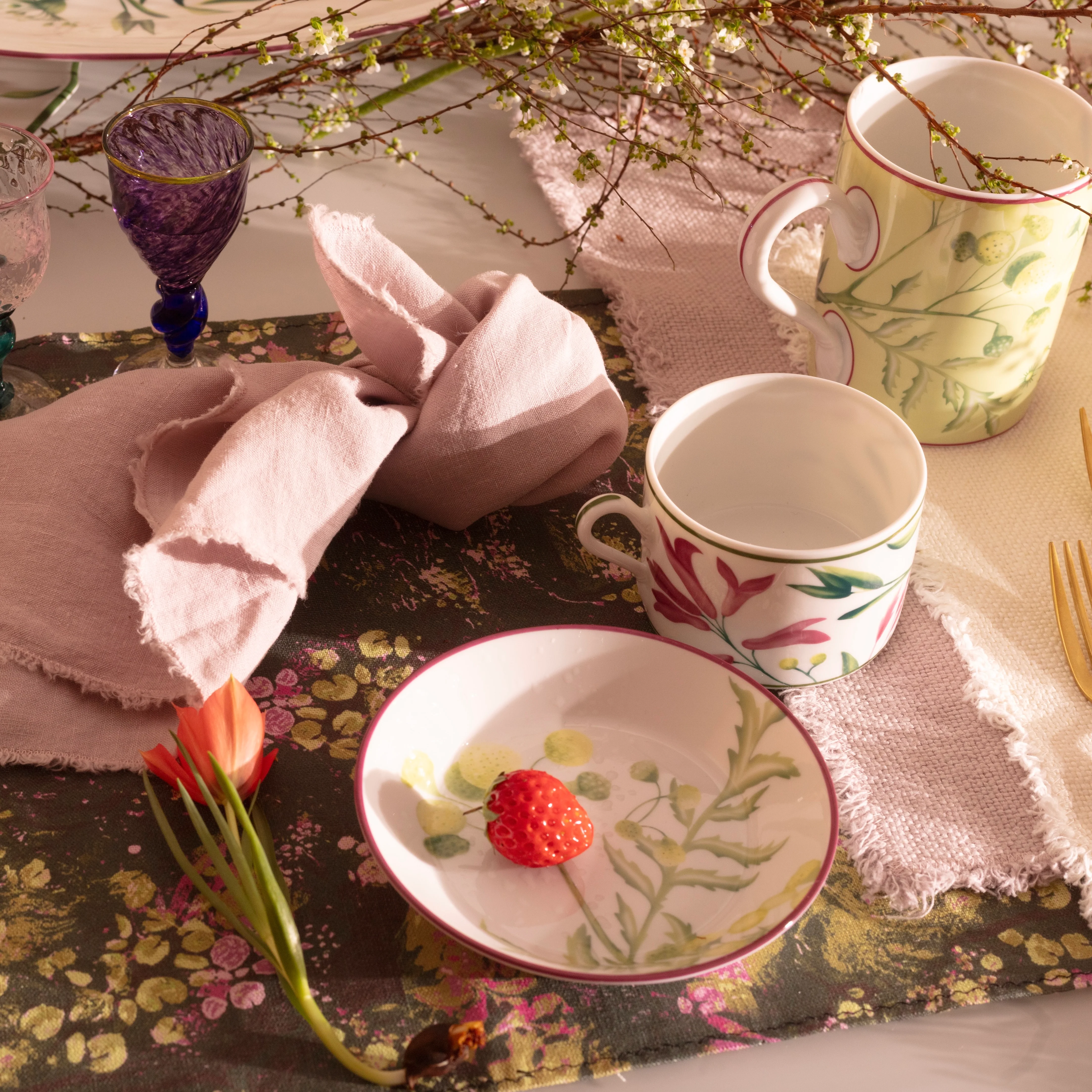Florenza Teacup - Image 2