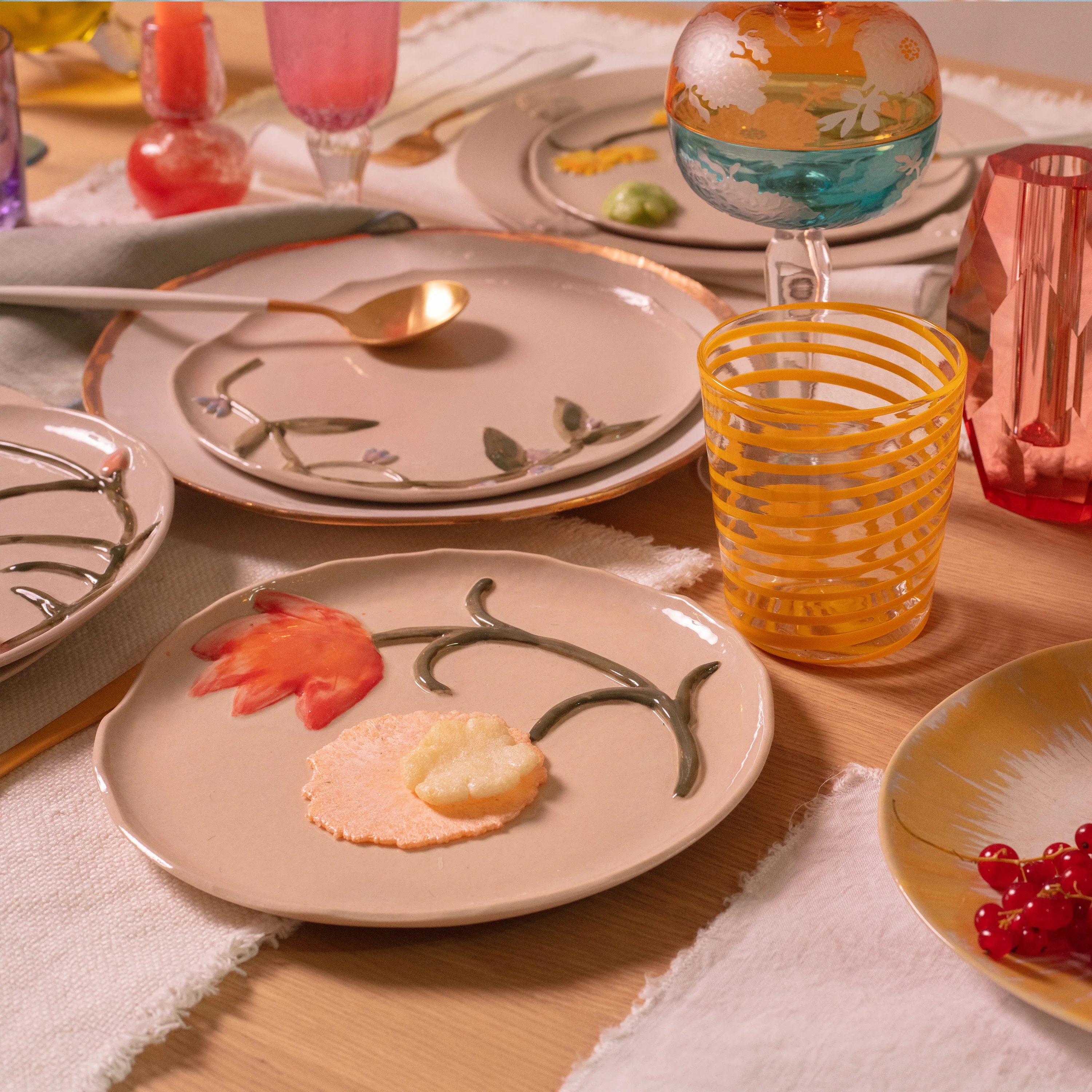 Flowery Dessert Plate, Tulip - Image 2