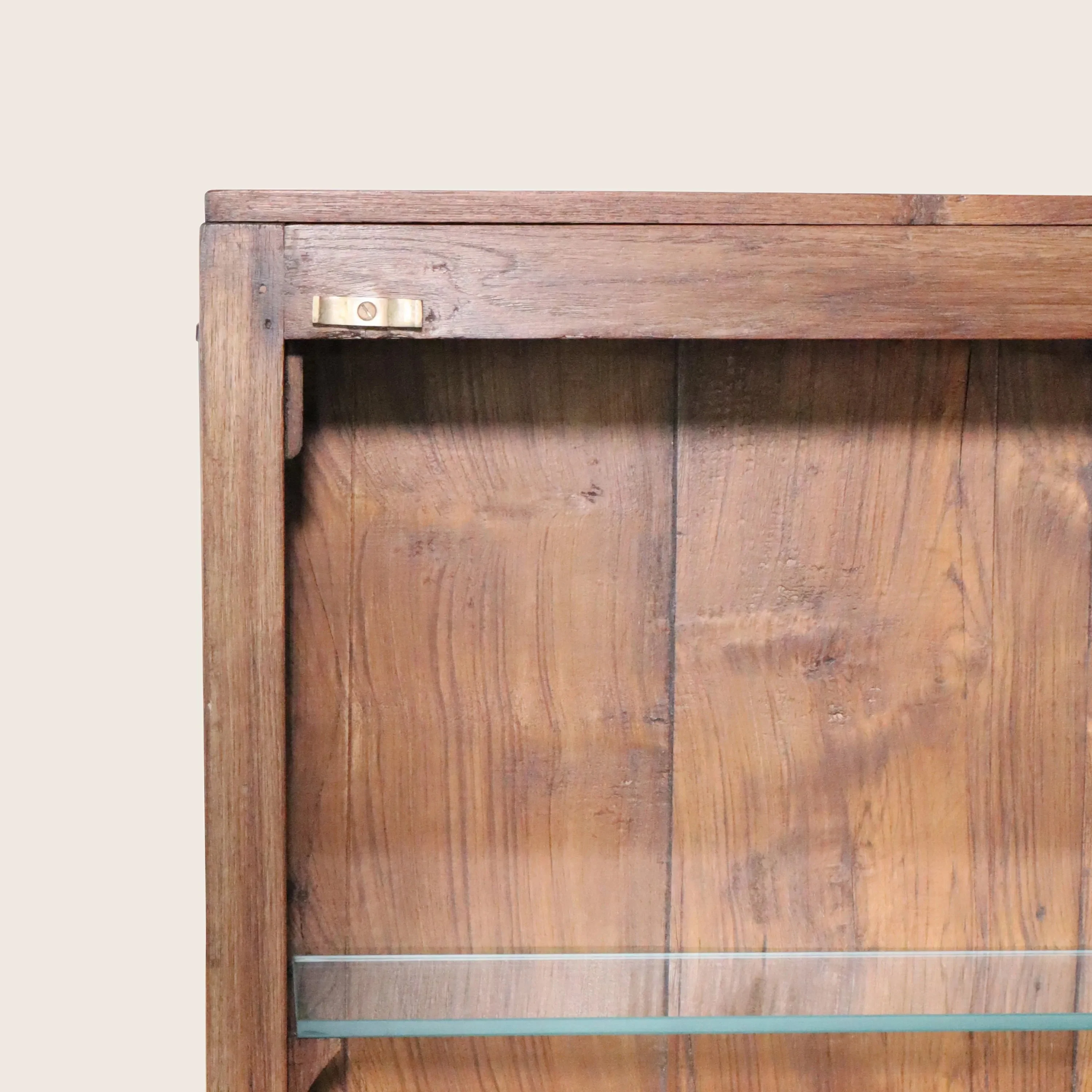 Vintage Wood Showcase - Image 3