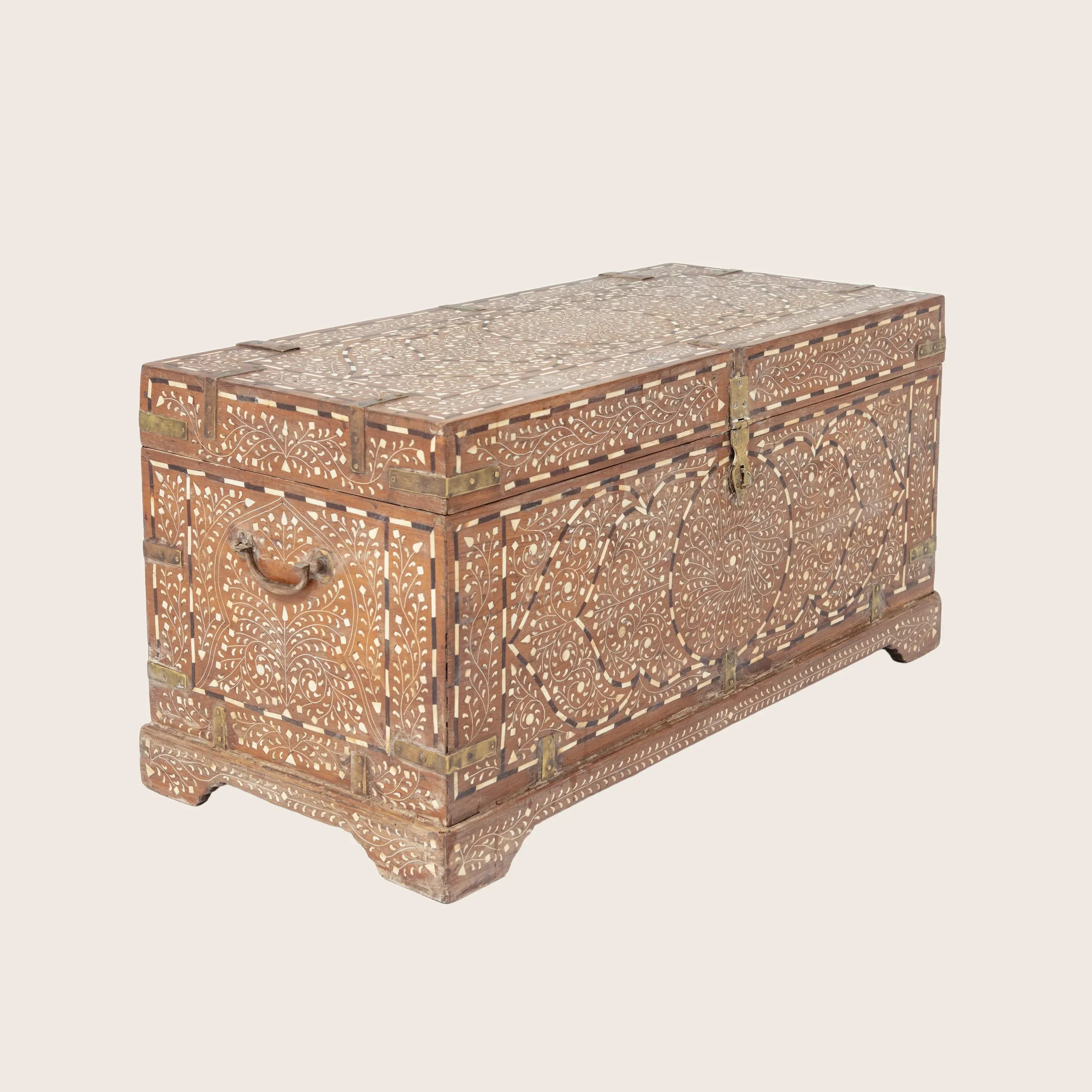 Vintage Inlay Trunk - Image 2