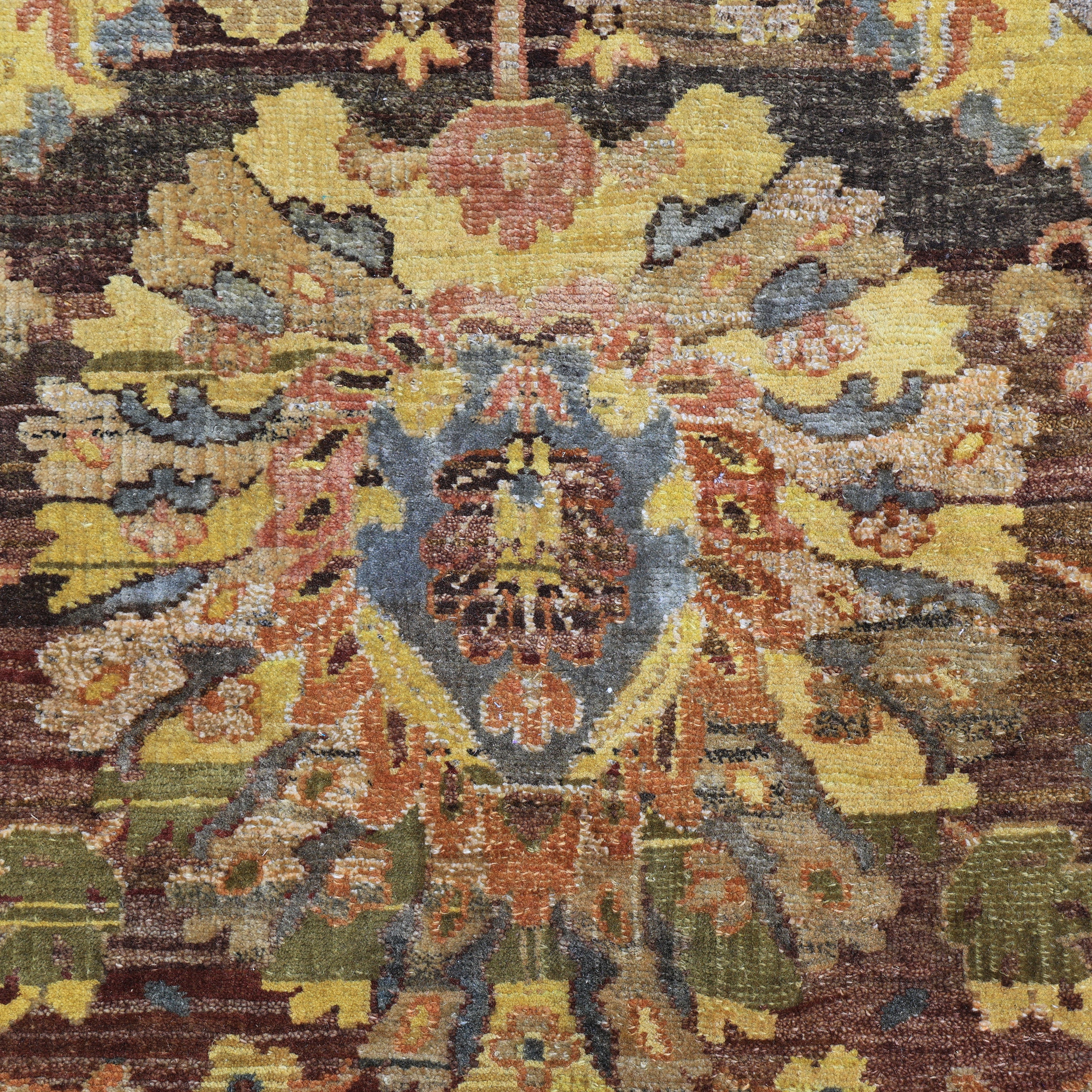 Gold Alchemy Traditional Wool Rug - 8'3" x 10'10" - Image 3