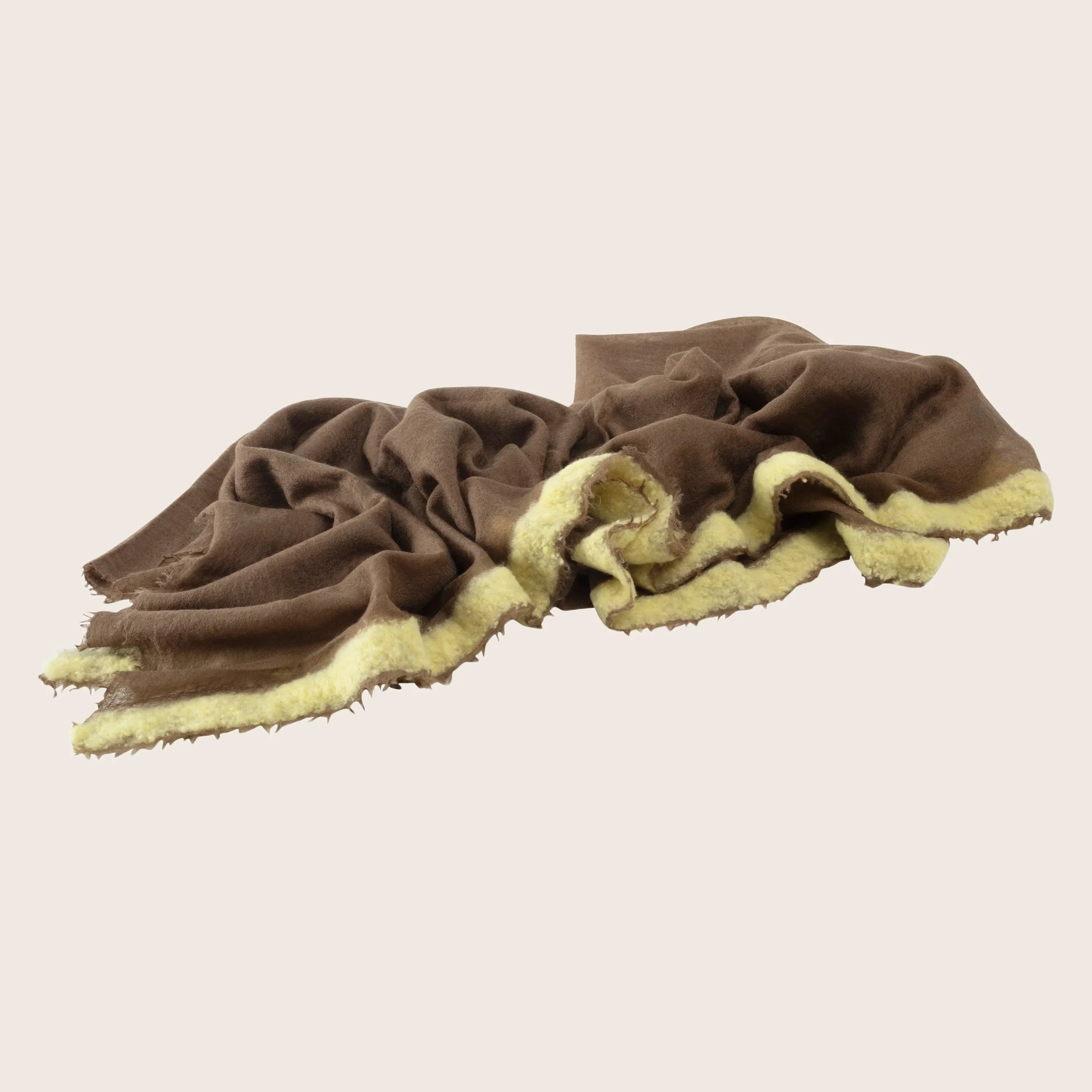 Gran Souffle Oversized Semi Felted Cashmere Border Throw - Image 6