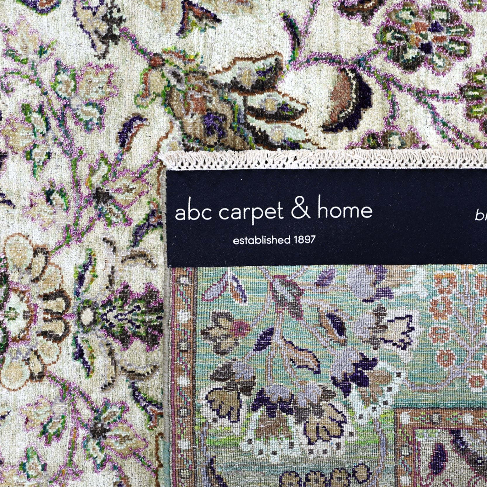 Green Alchemy Traditional Silk Blend Rug - 4' x 6' - Image 6