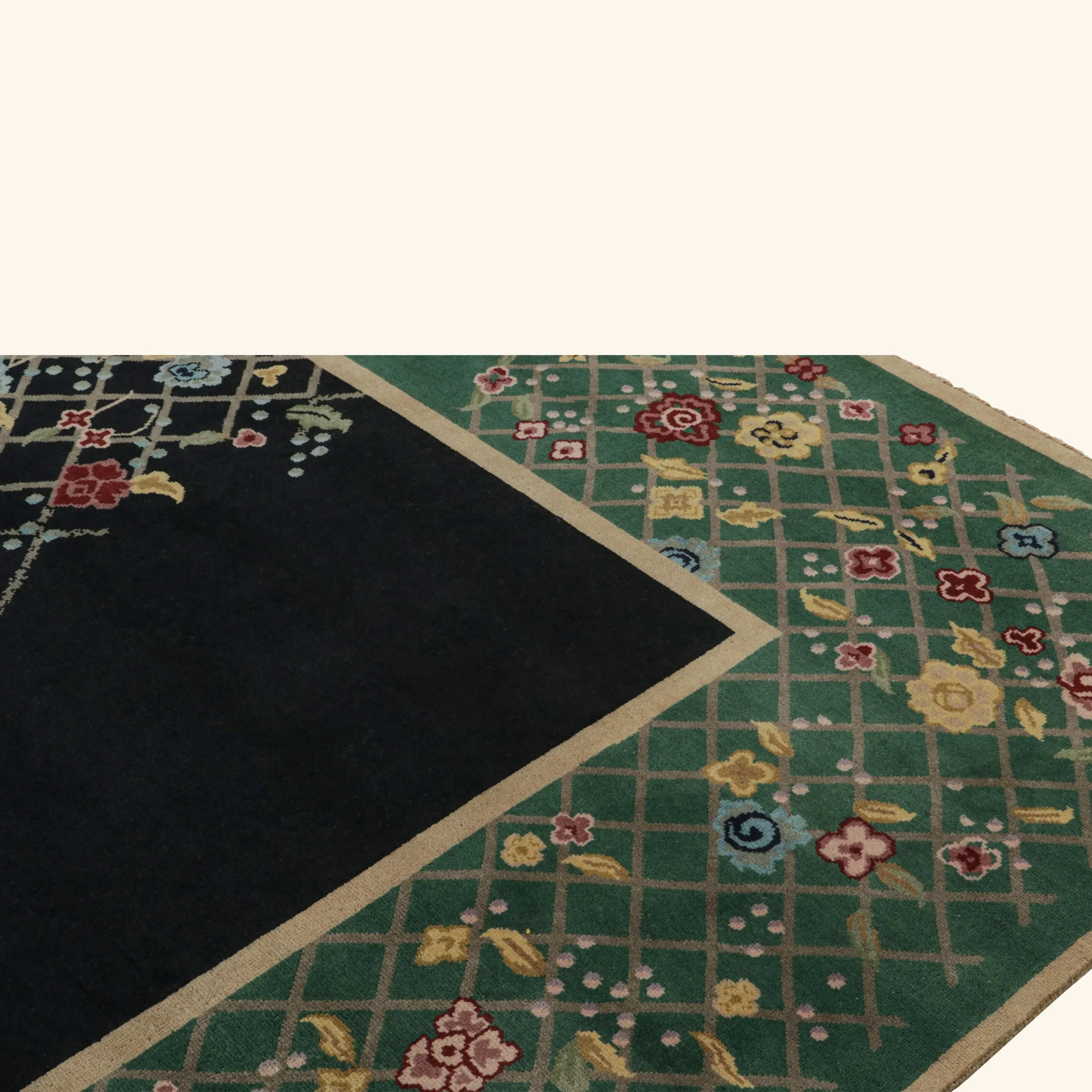 Green & Black Art Deco Wool Cotton Blend Rug - 8'2" x 9'10" - Image 6