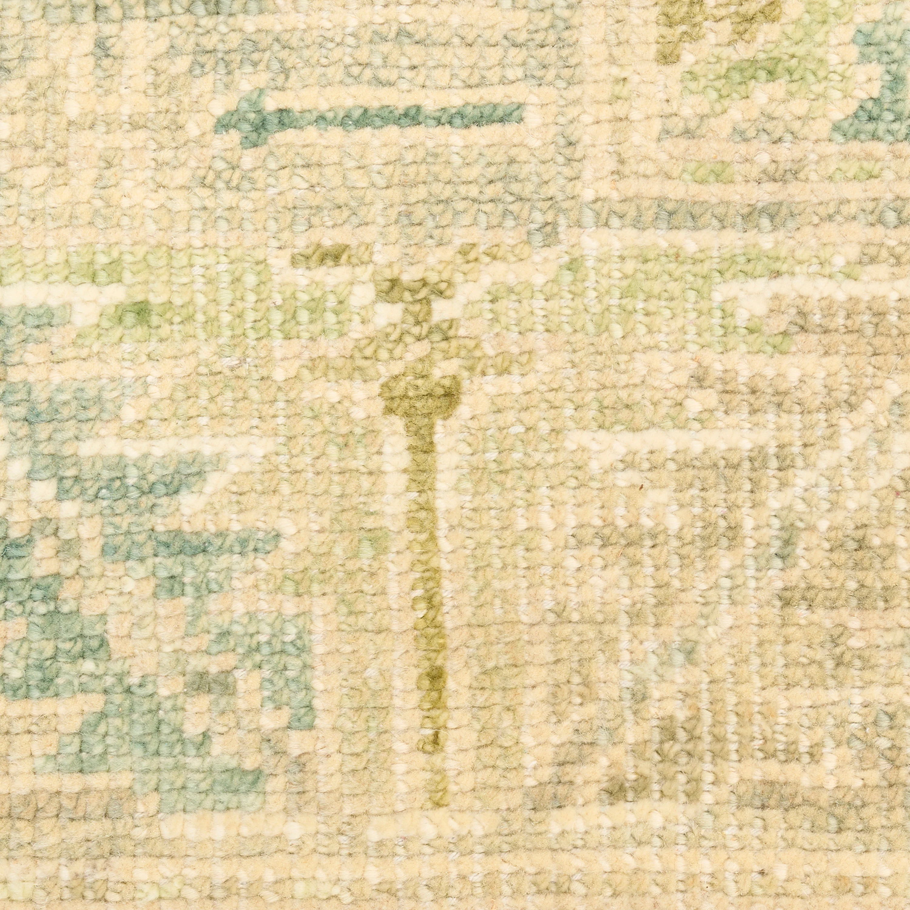Green Essentials Traditional Wool Rug - Image 14