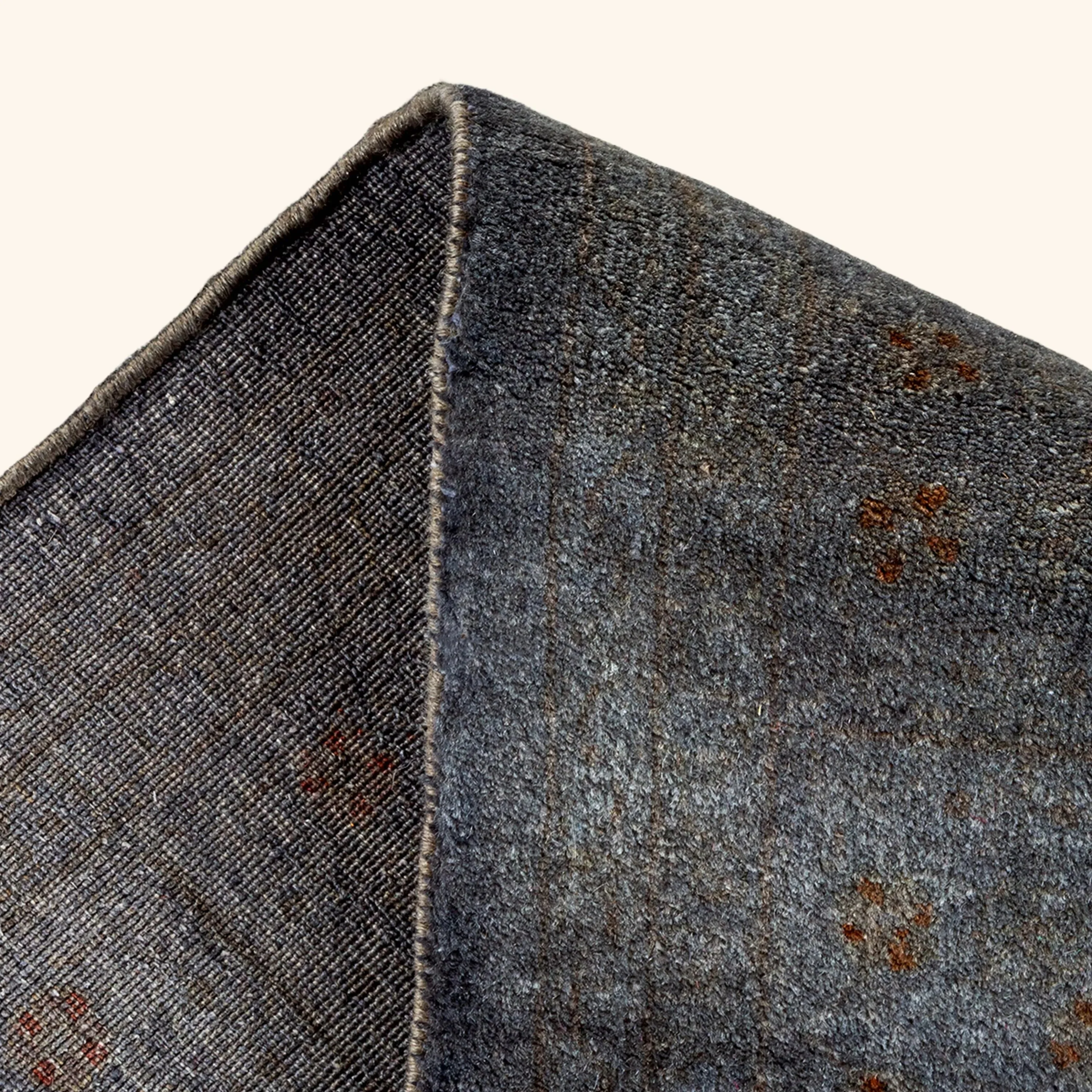 Grey Samsara Wool Rug - 4'2" x 6'2" - Image 5