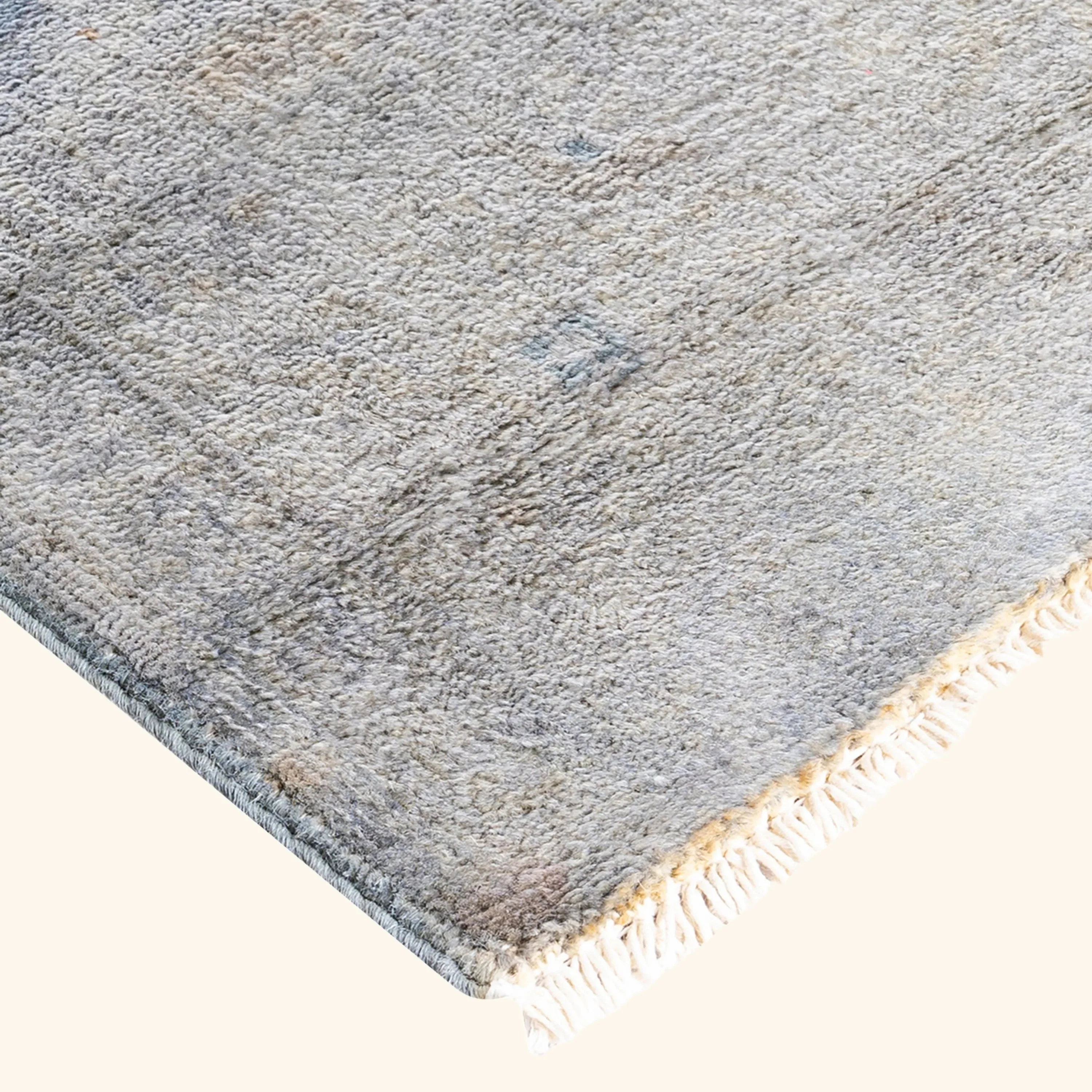 Grey Samsara Wool Rug - 5'1" x 7'9" - Image 8