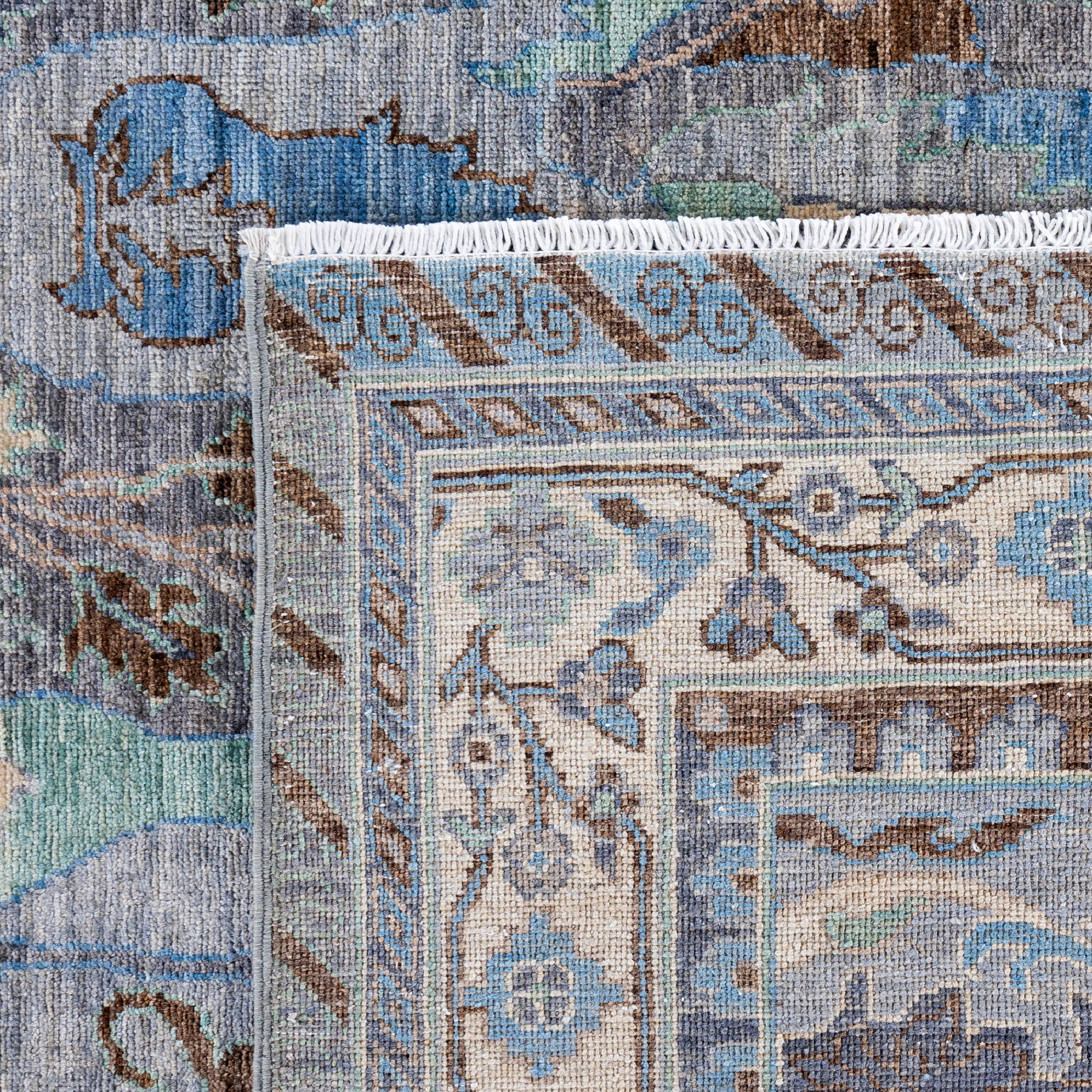 Grey Soluna Traditional Wool Rug - 8'10" x 11'10" - Image 5
